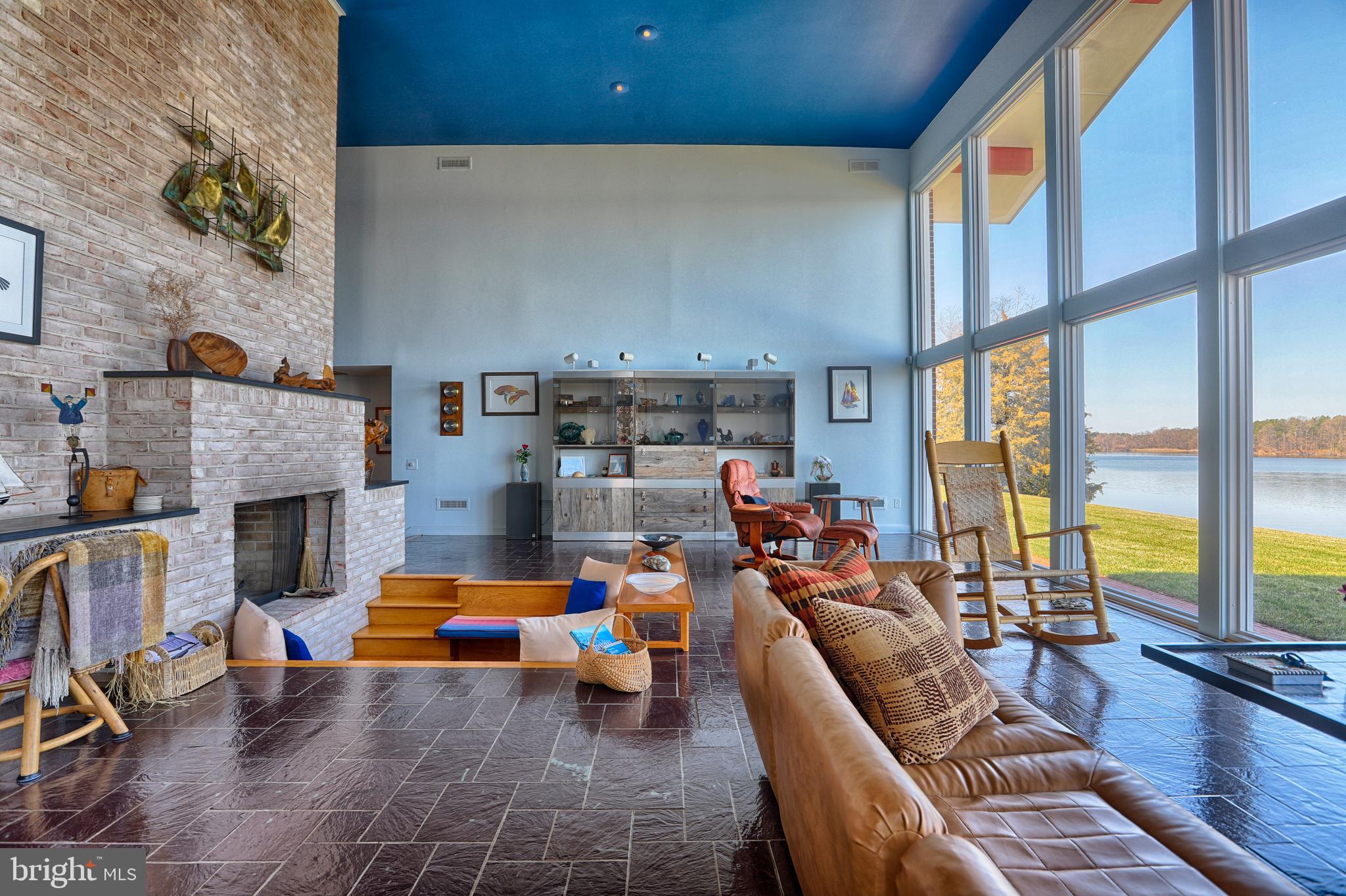 PRESQUILE - Residential