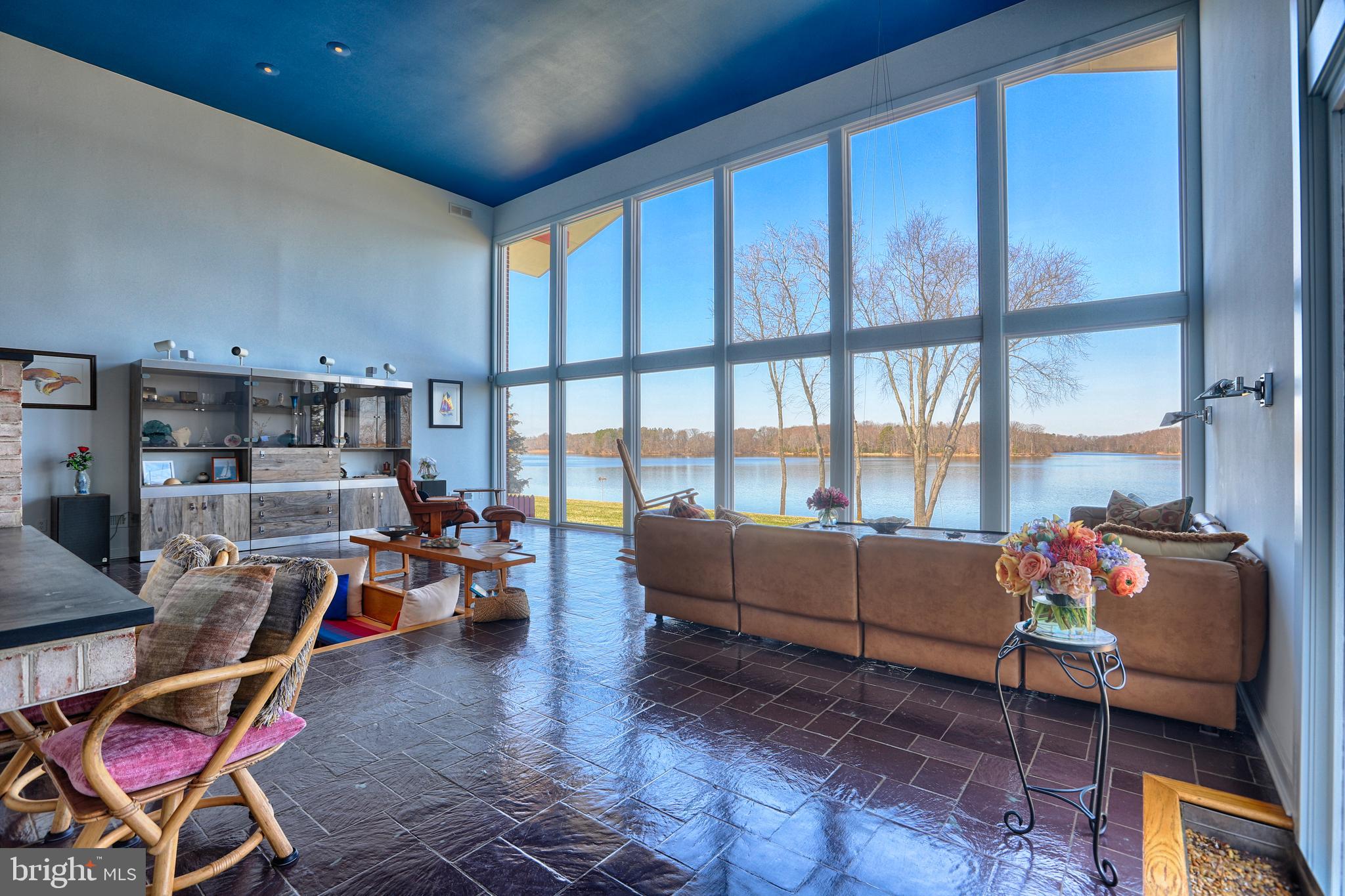 PRESQUILE - Residential