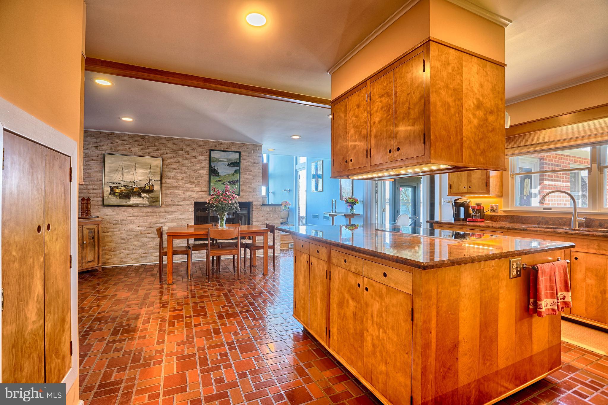 PRESQUILE - Residential