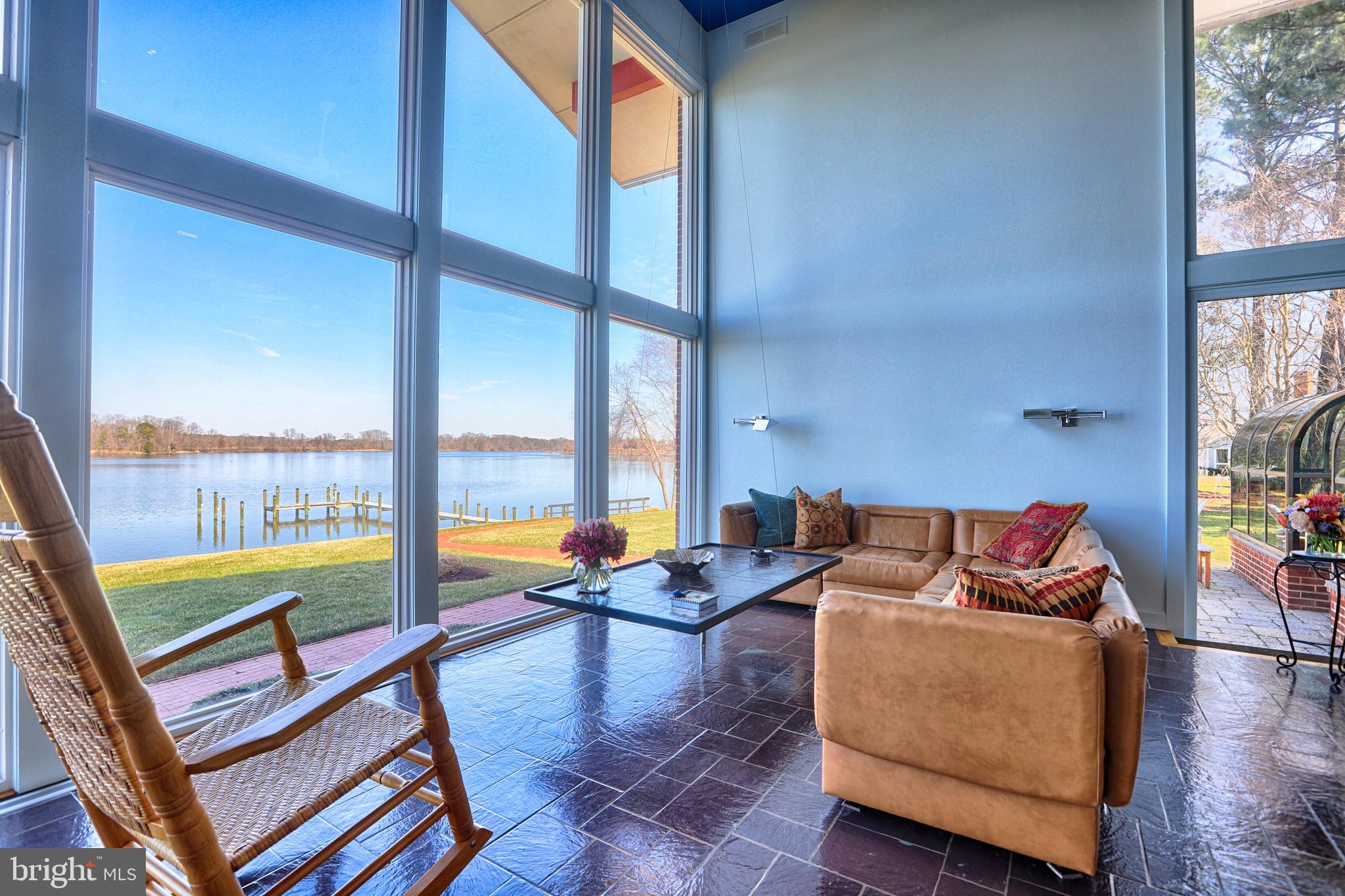 PRESQUILE - Residential