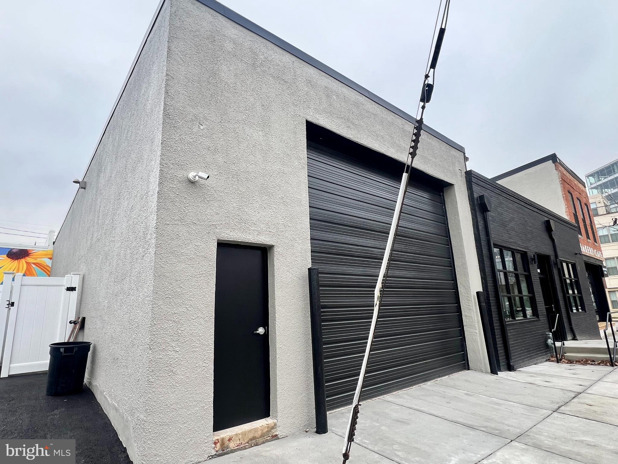 - Commercial Lease