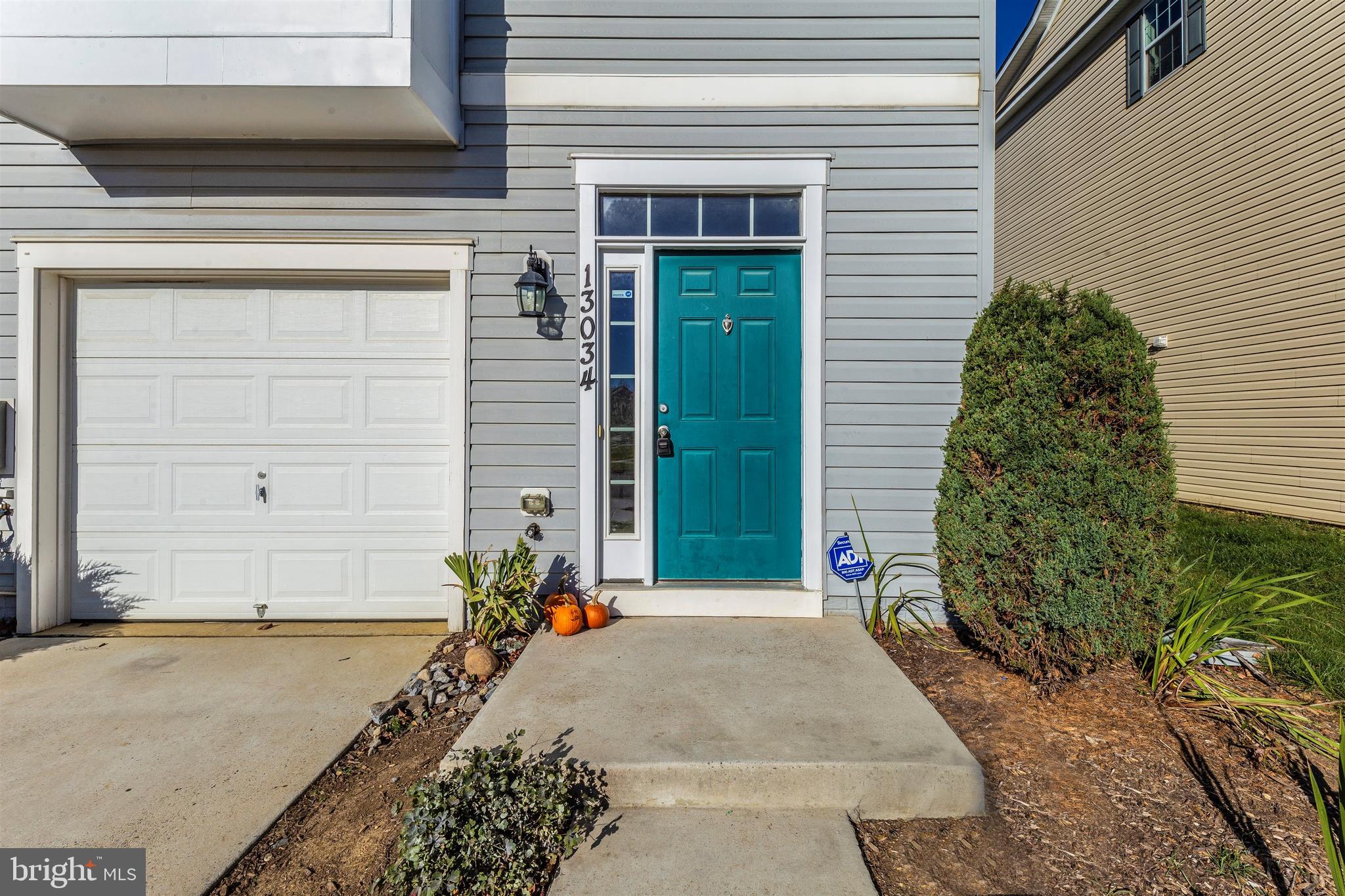 COLLEGIATE ACRES - Residential