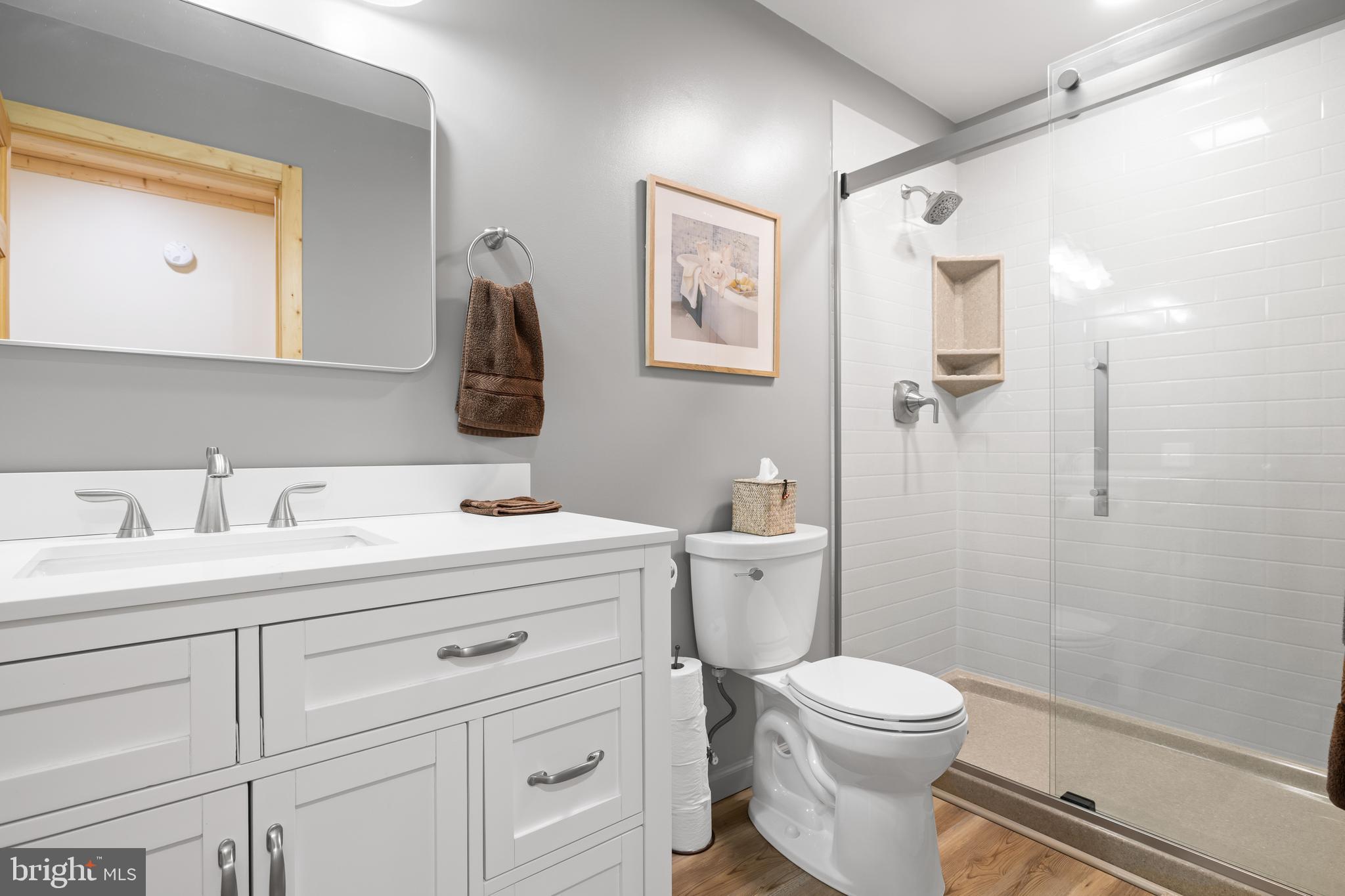 OAK LANDING - Residential