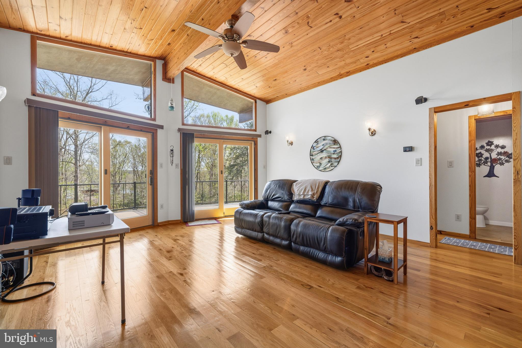 OAK LANDING - Residential