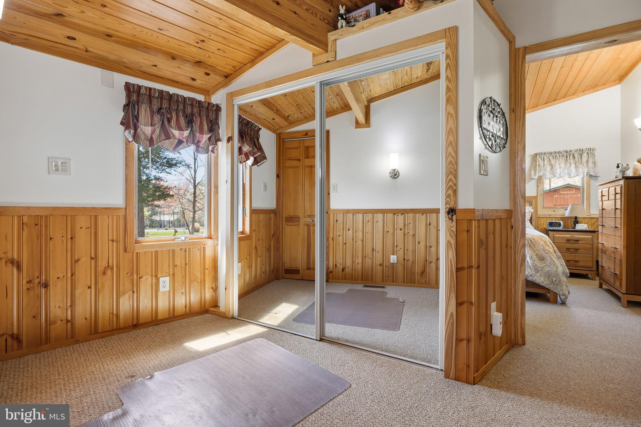 OAK LANDING - Residential