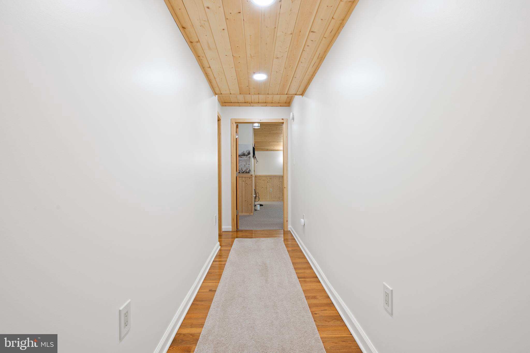 OAK LANDING - Residential