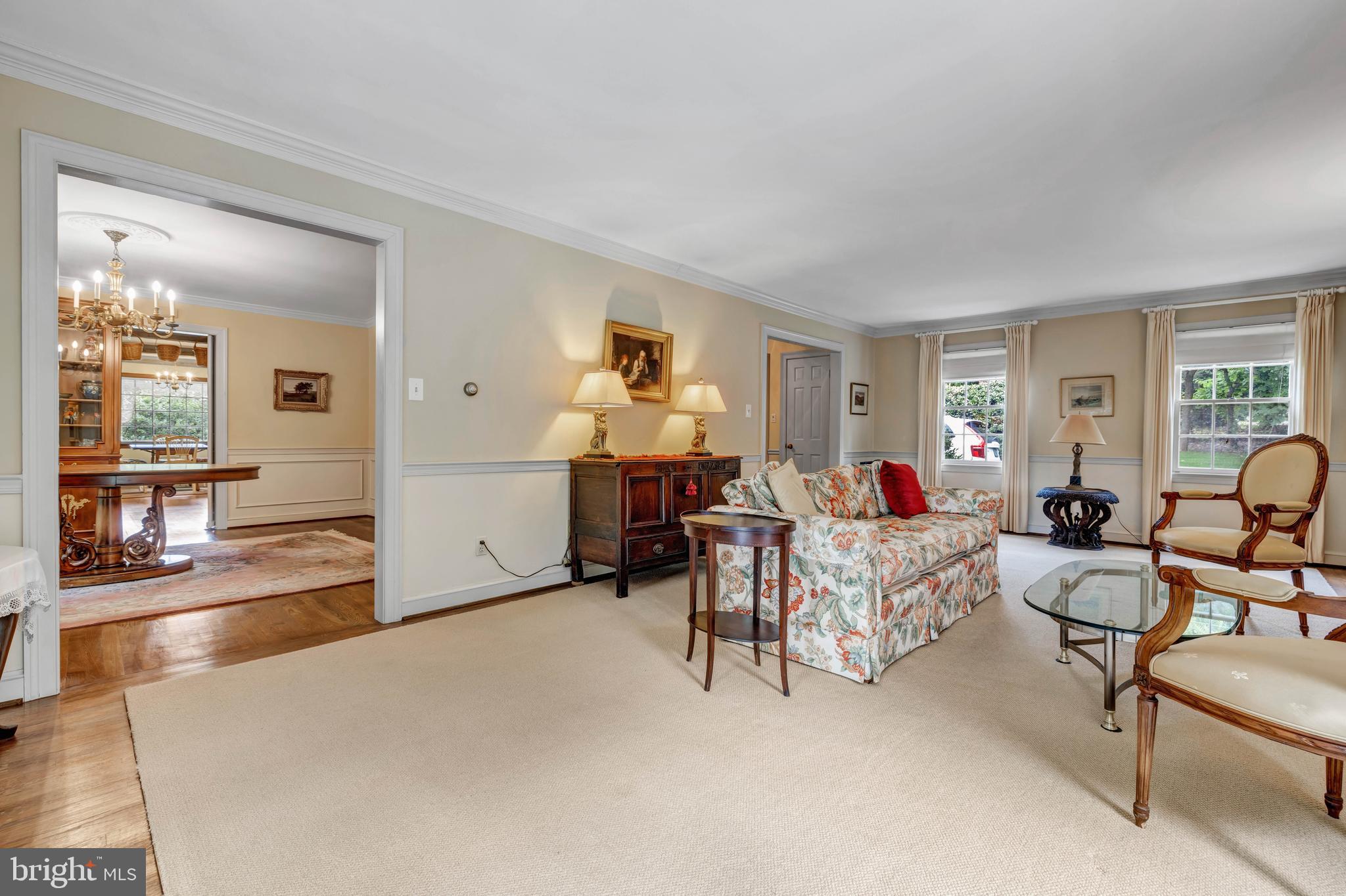 BURNING TREE VIEW - Residential