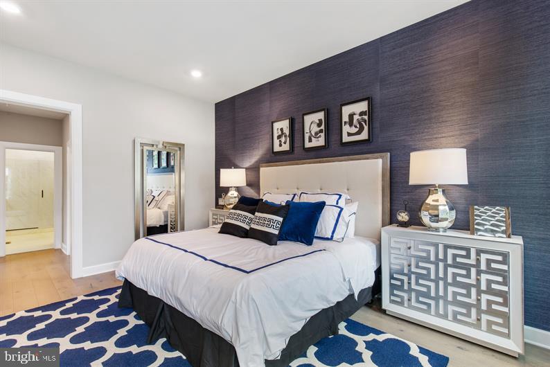 WAYNE GLEN - Residential