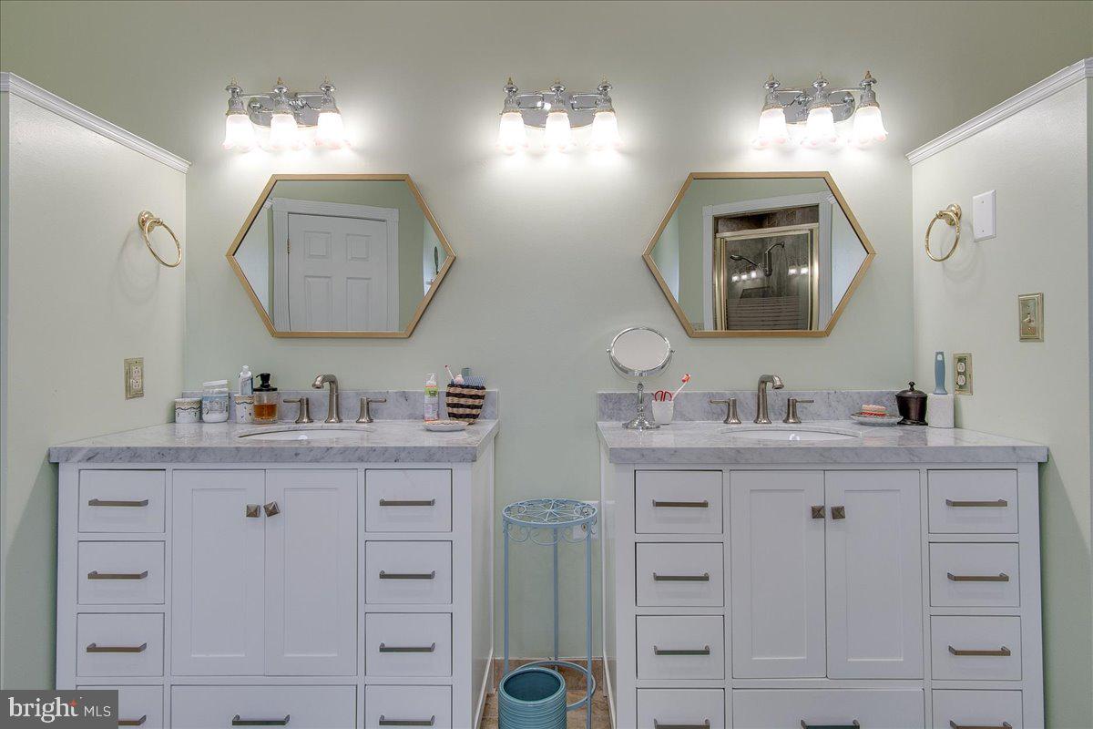 BLACK ROCK ESTATES - Residential