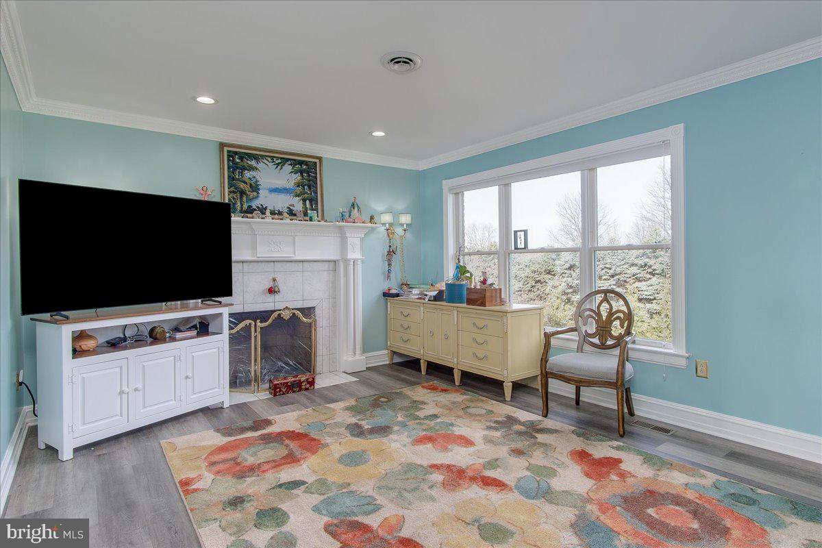 BLACK ROCK ESTATES - Residential