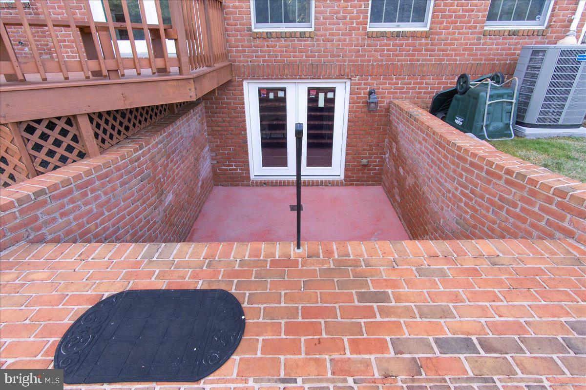 BLACK ROCK ESTATES - Residential