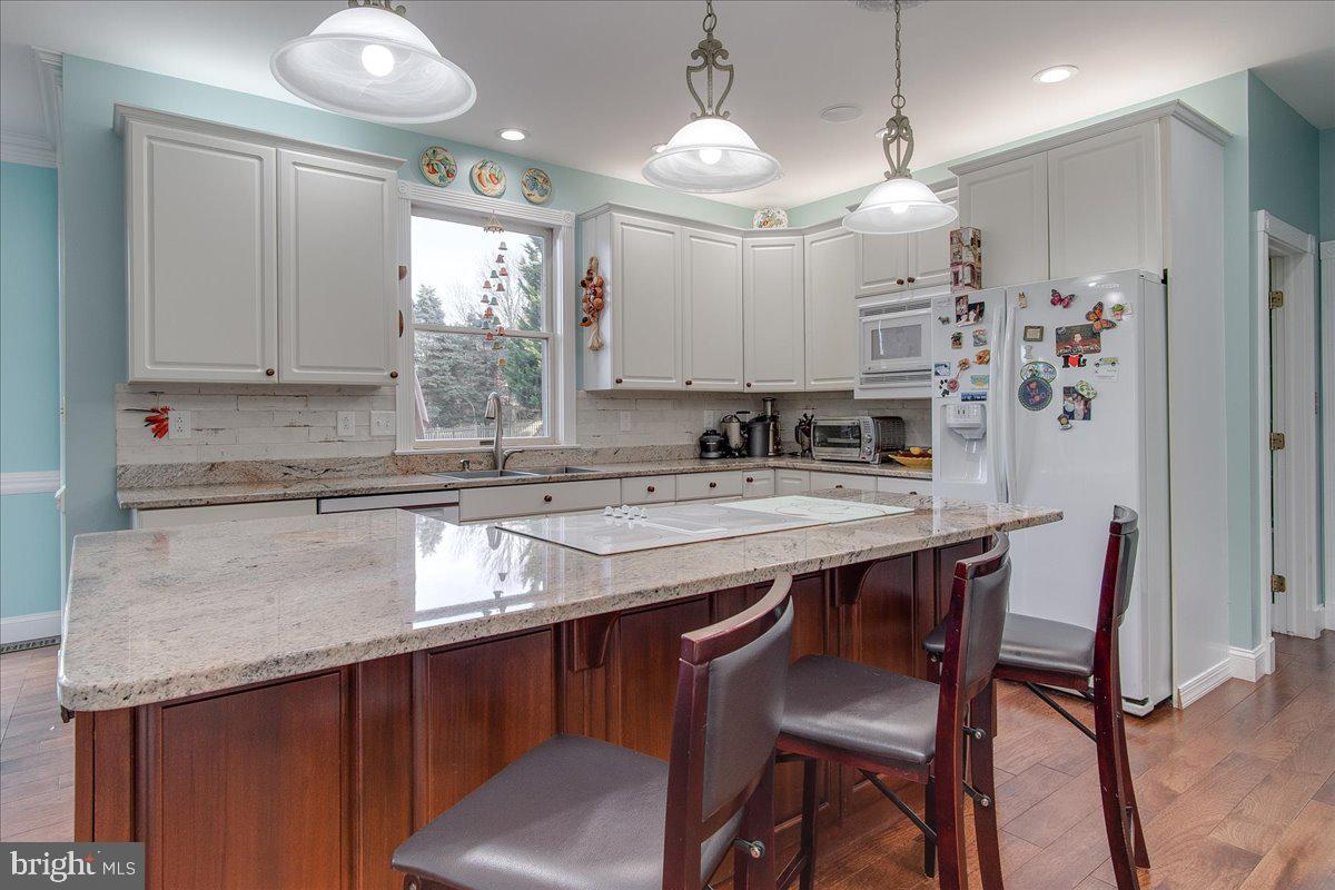 BLACK ROCK ESTATES - Residential