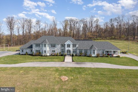 890 HOBART ROAD HANOVER PA 17331