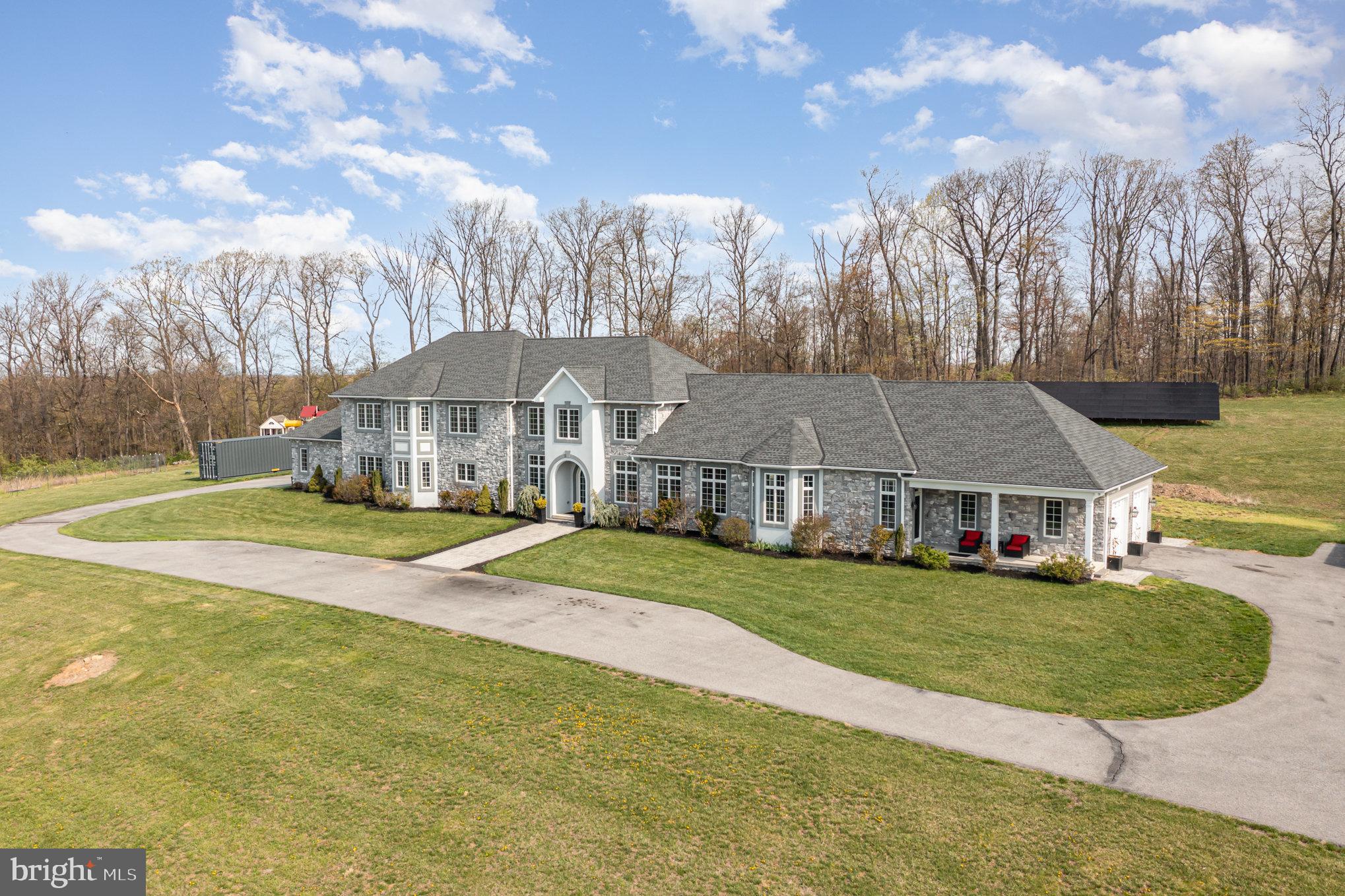 890 HOBART ROAD