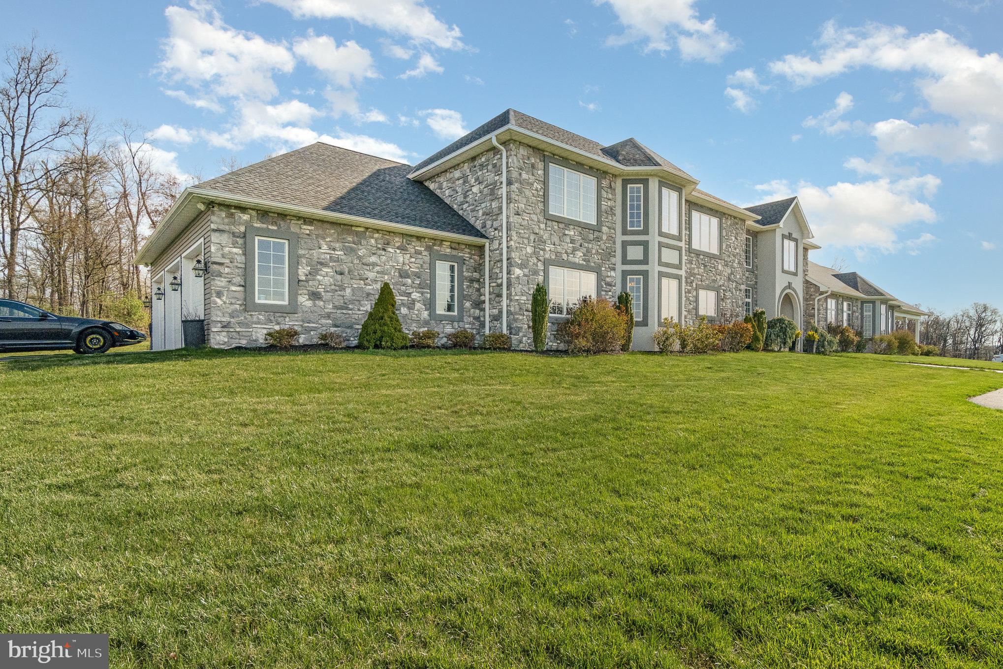 890 HOBART ROAD