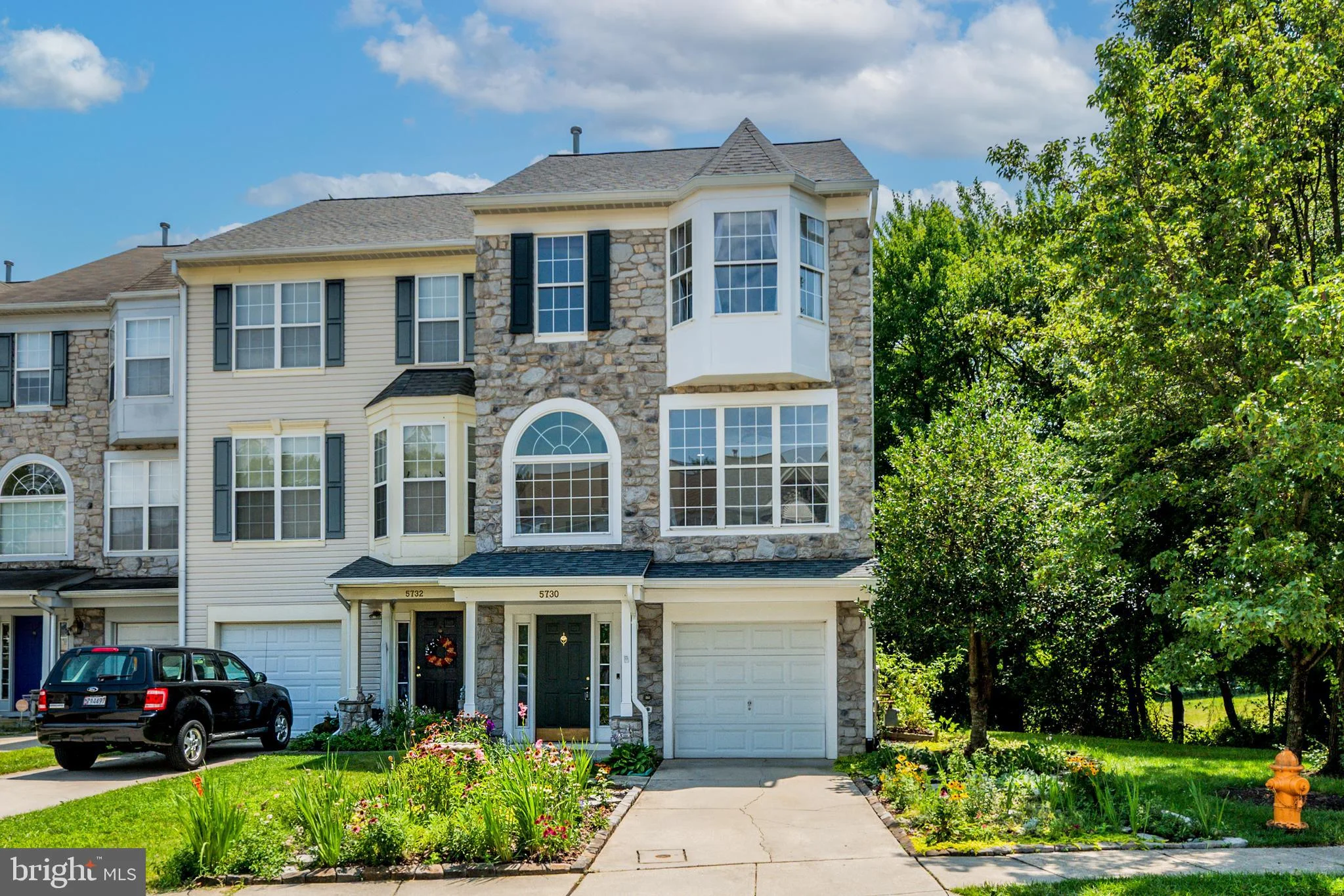 5730 Goldfinch Court