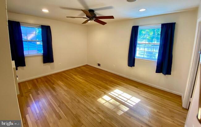 FOXHALL - Residential Lease