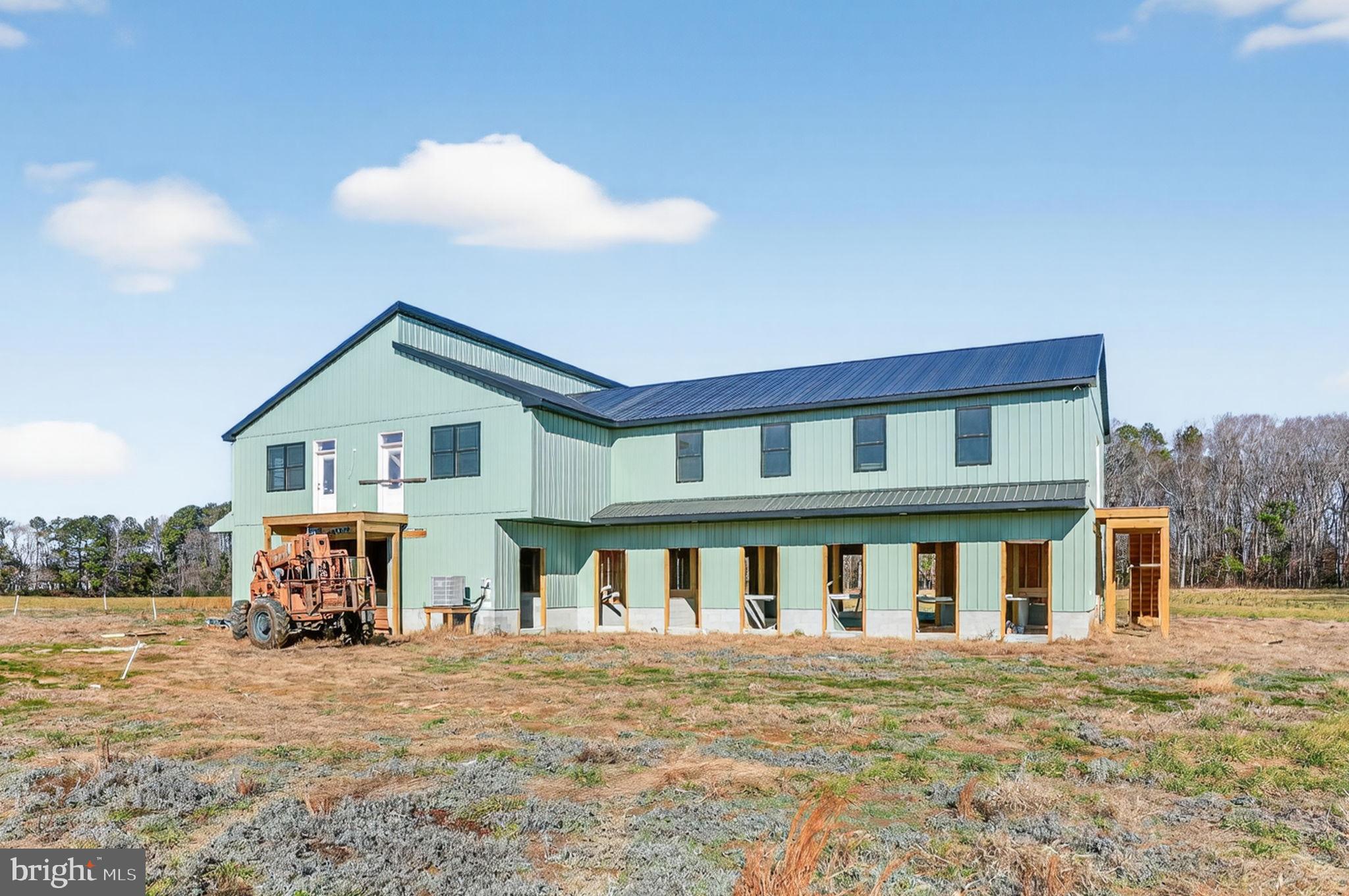 8005 HICKMAN FARM ROAD