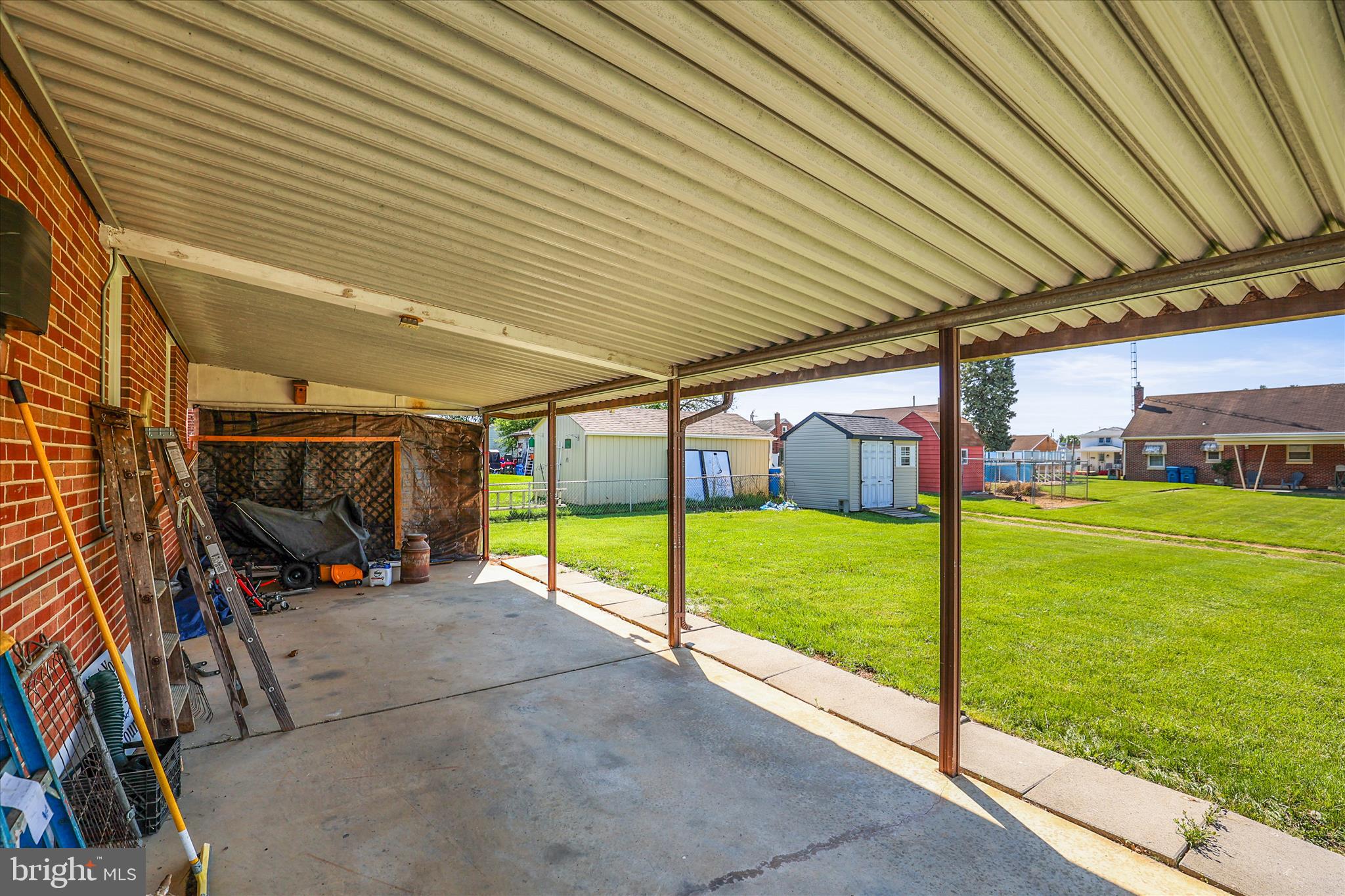 WEST YORK - Residential