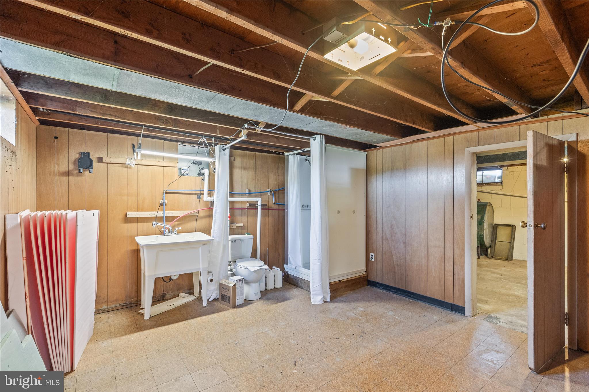 WEST YORK - Residential
