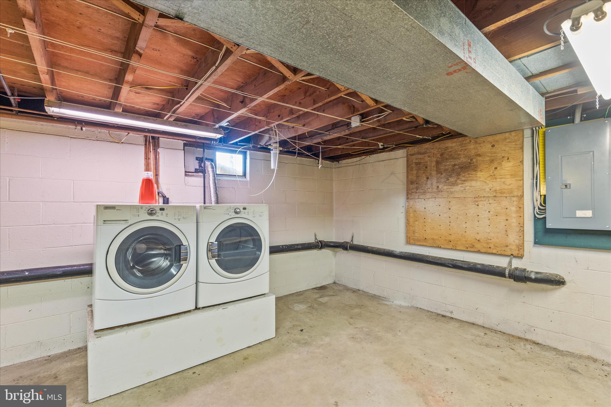 WEST YORK - Residential