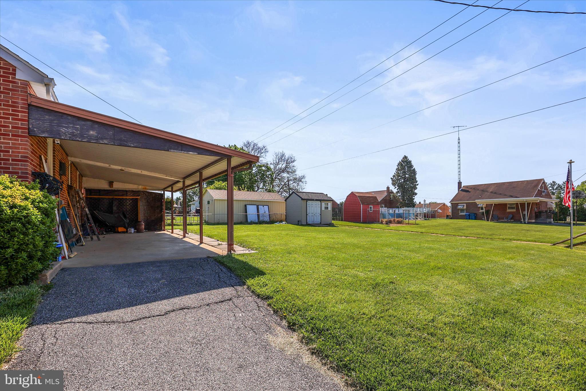 WEST YORK - Residential