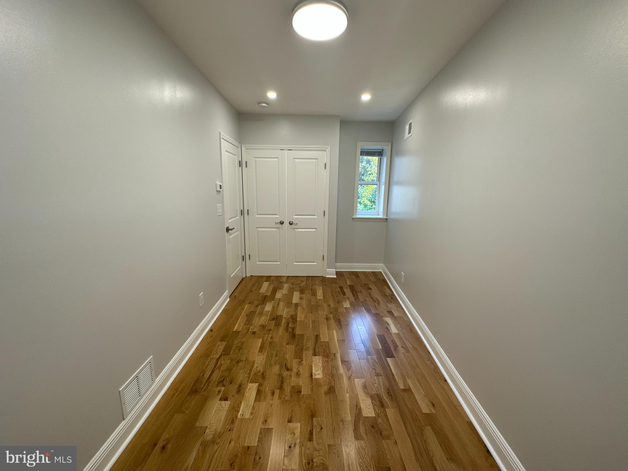 STRAWBERRY MANSION - Residential