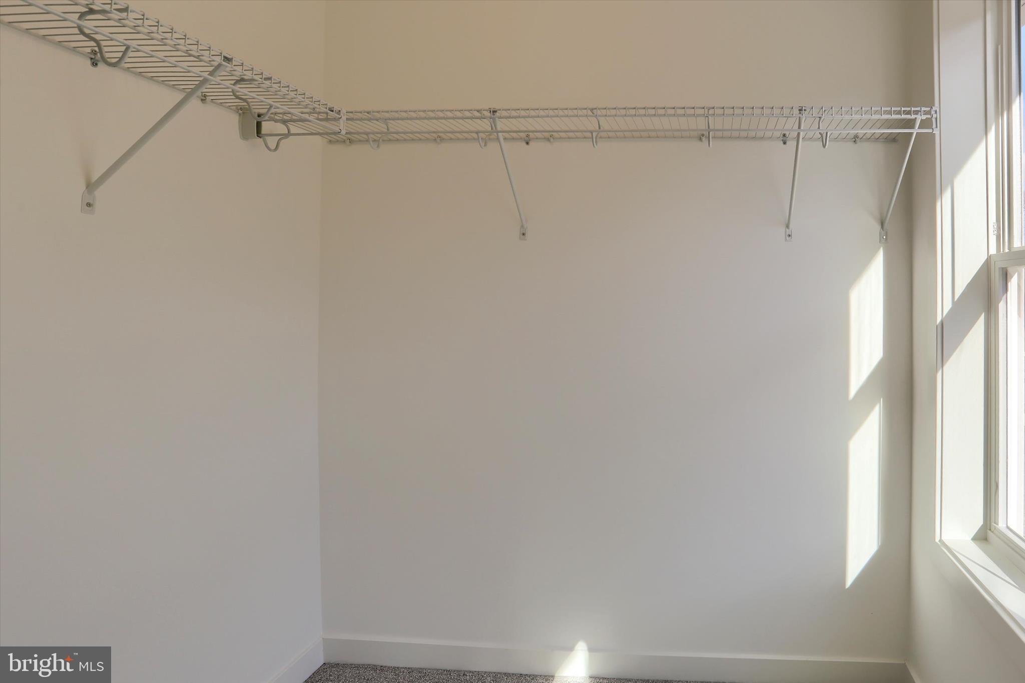 ROCKVILLE ESTATES - Residential