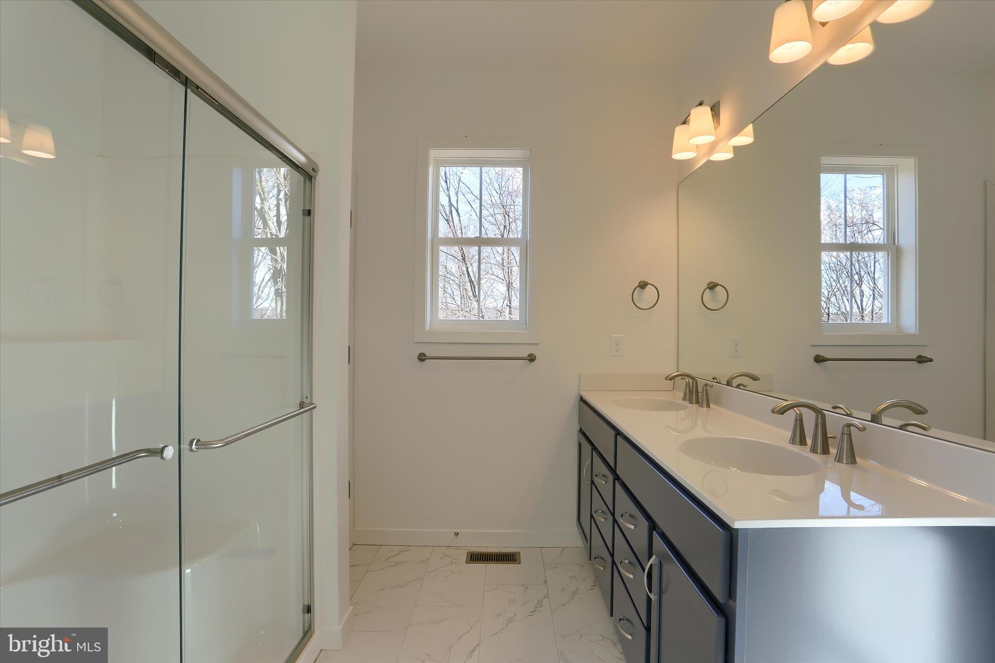 ROCKVILLE ESTATES - Residential