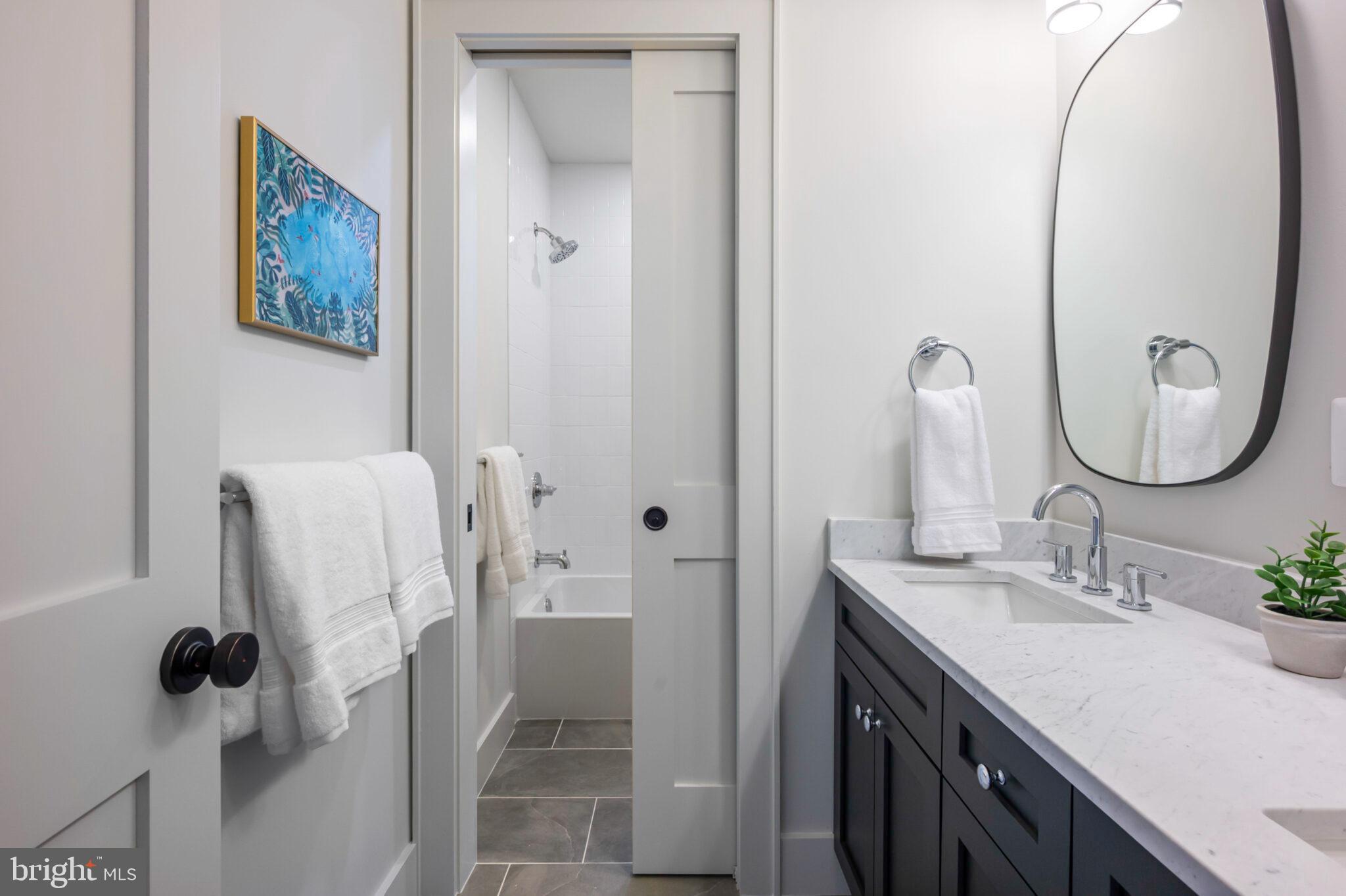 DEL RAY - Residential