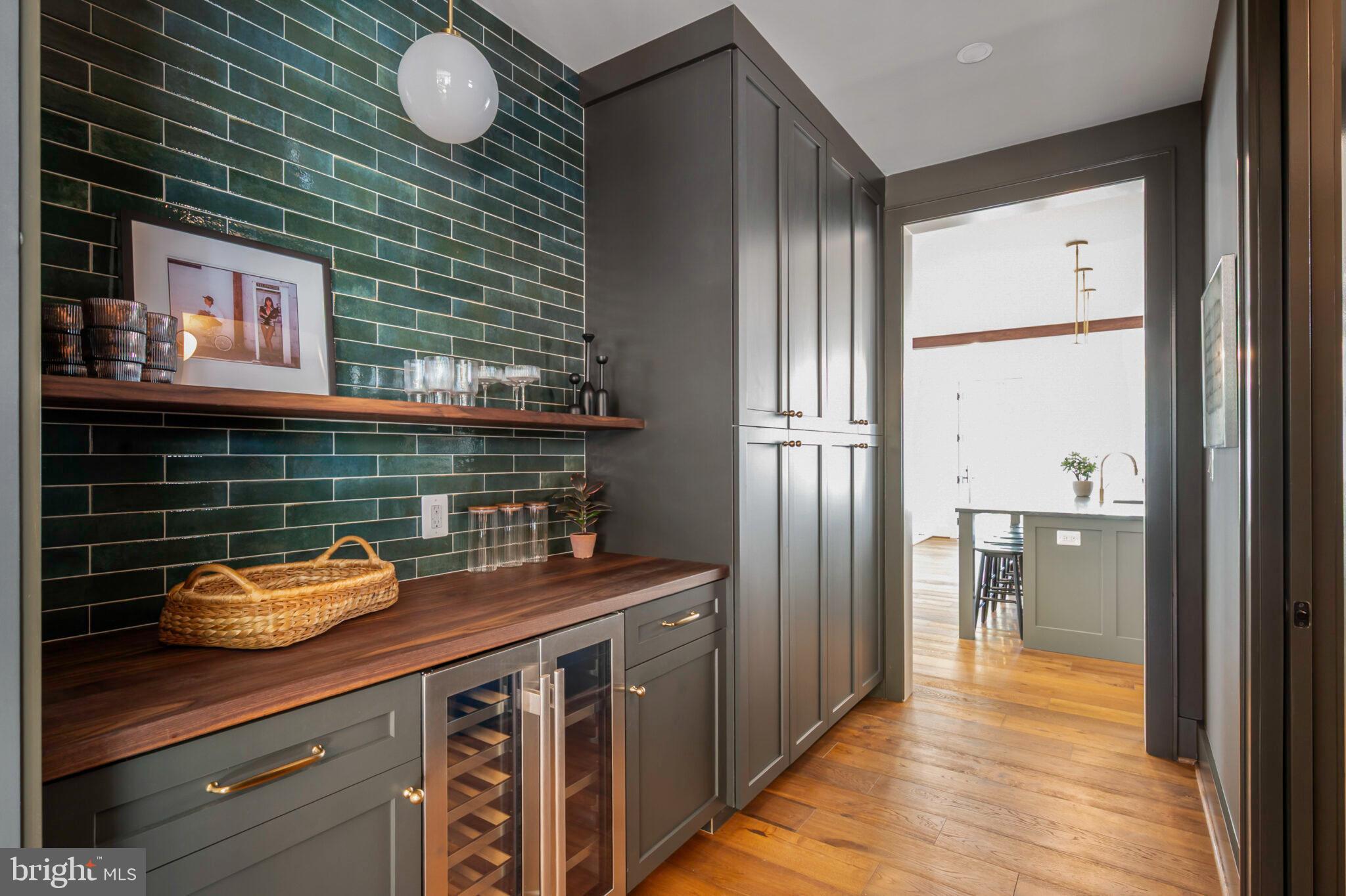 DEL RAY - Residential