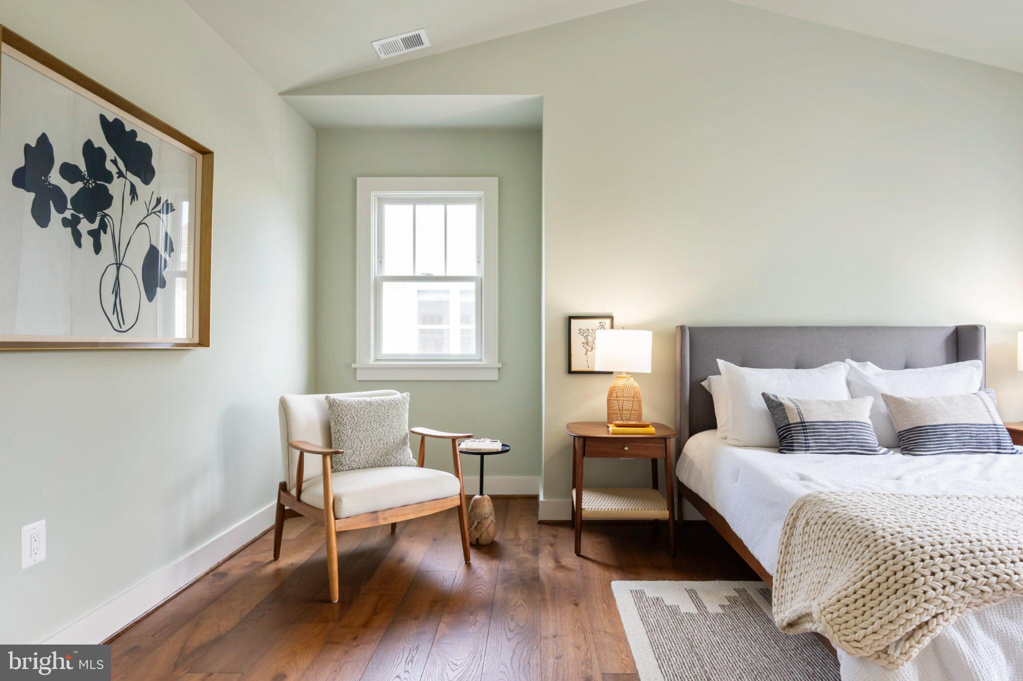 DEL RAY - Residential