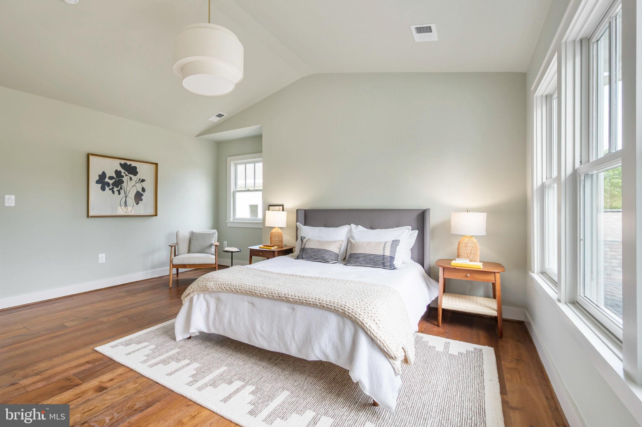 DEL RAY - Residential