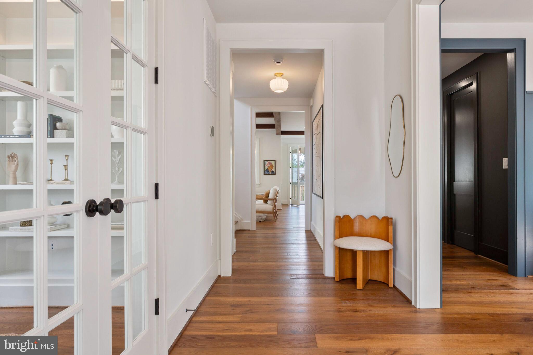 315 E HOWELL AVENUE