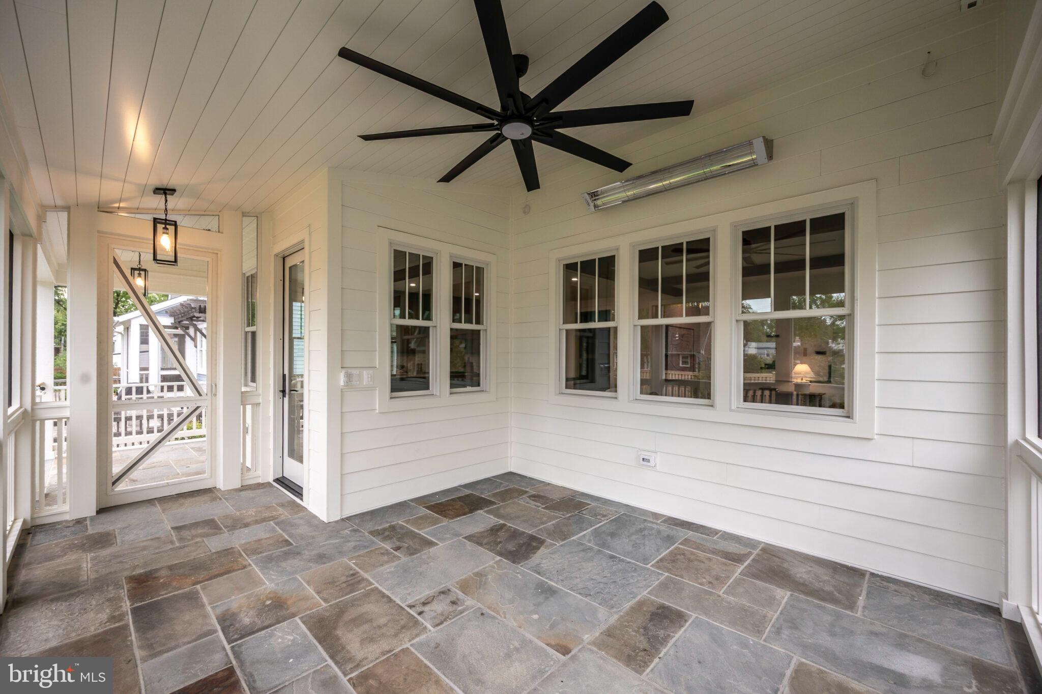 DEL RAY - Residential