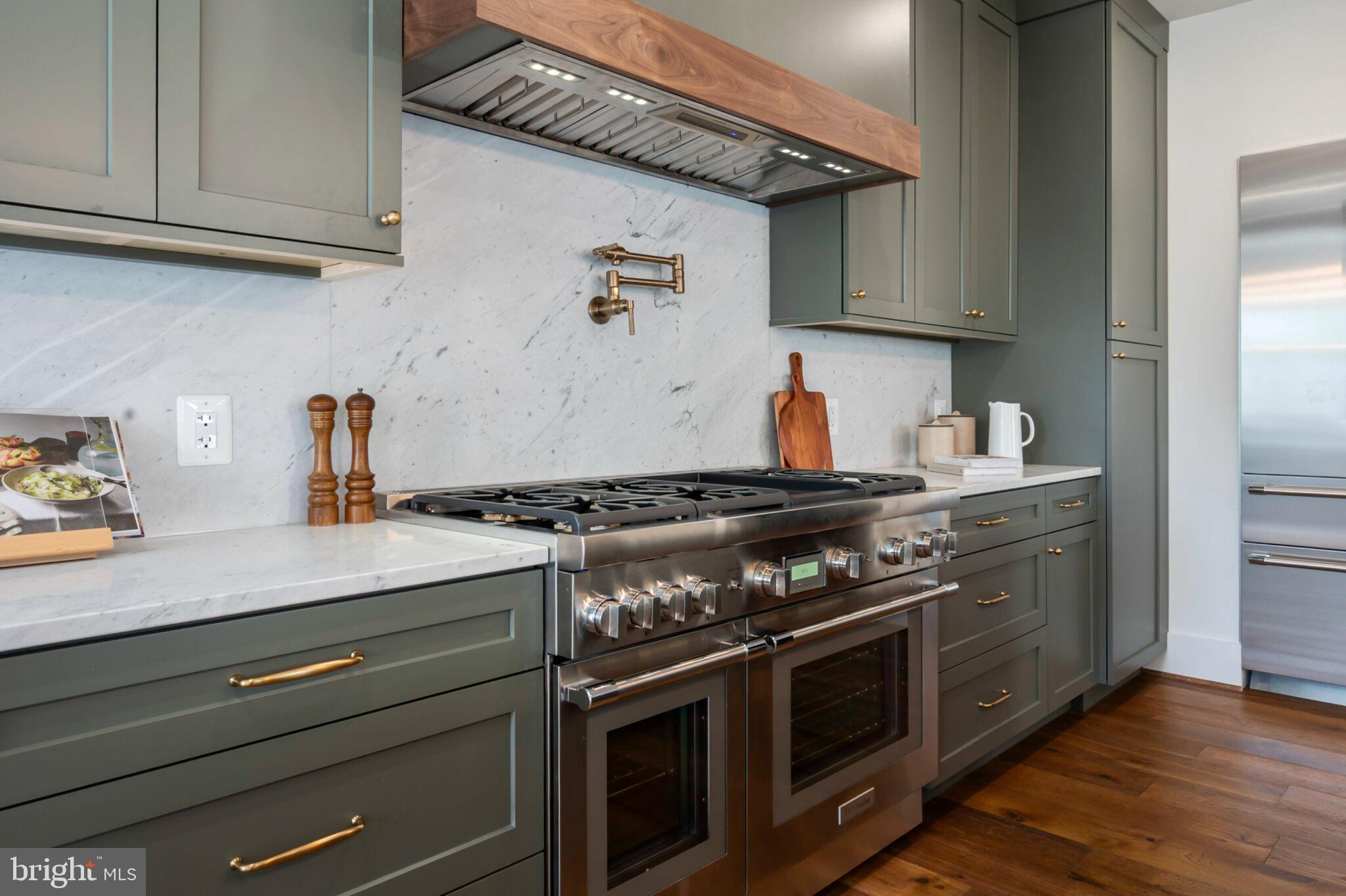 DEL RAY - Residential