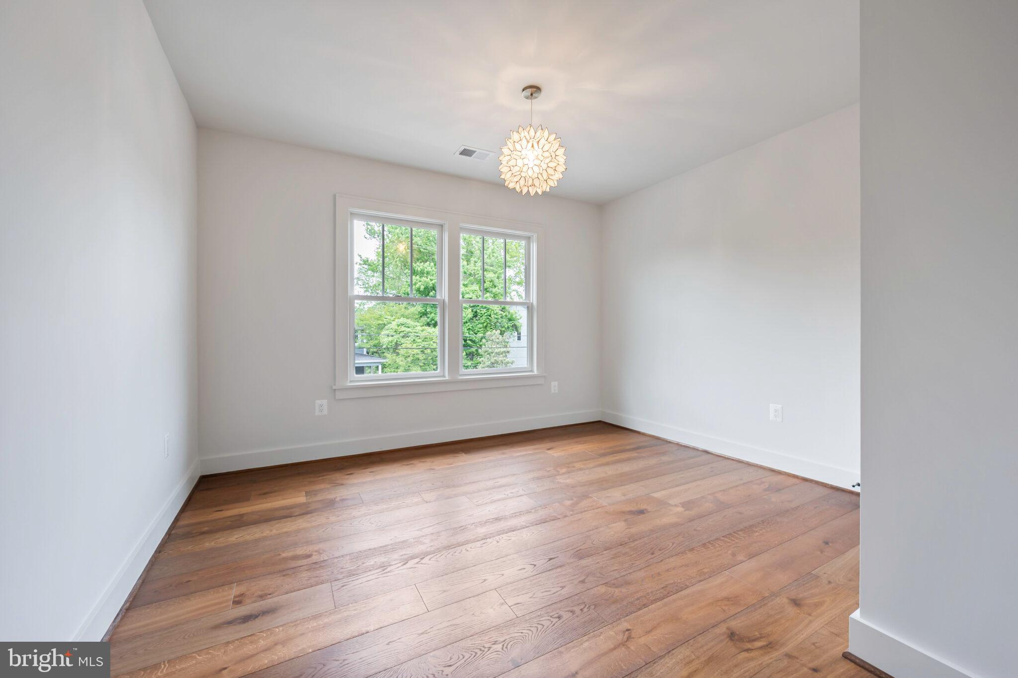 DEL RAY - Residential