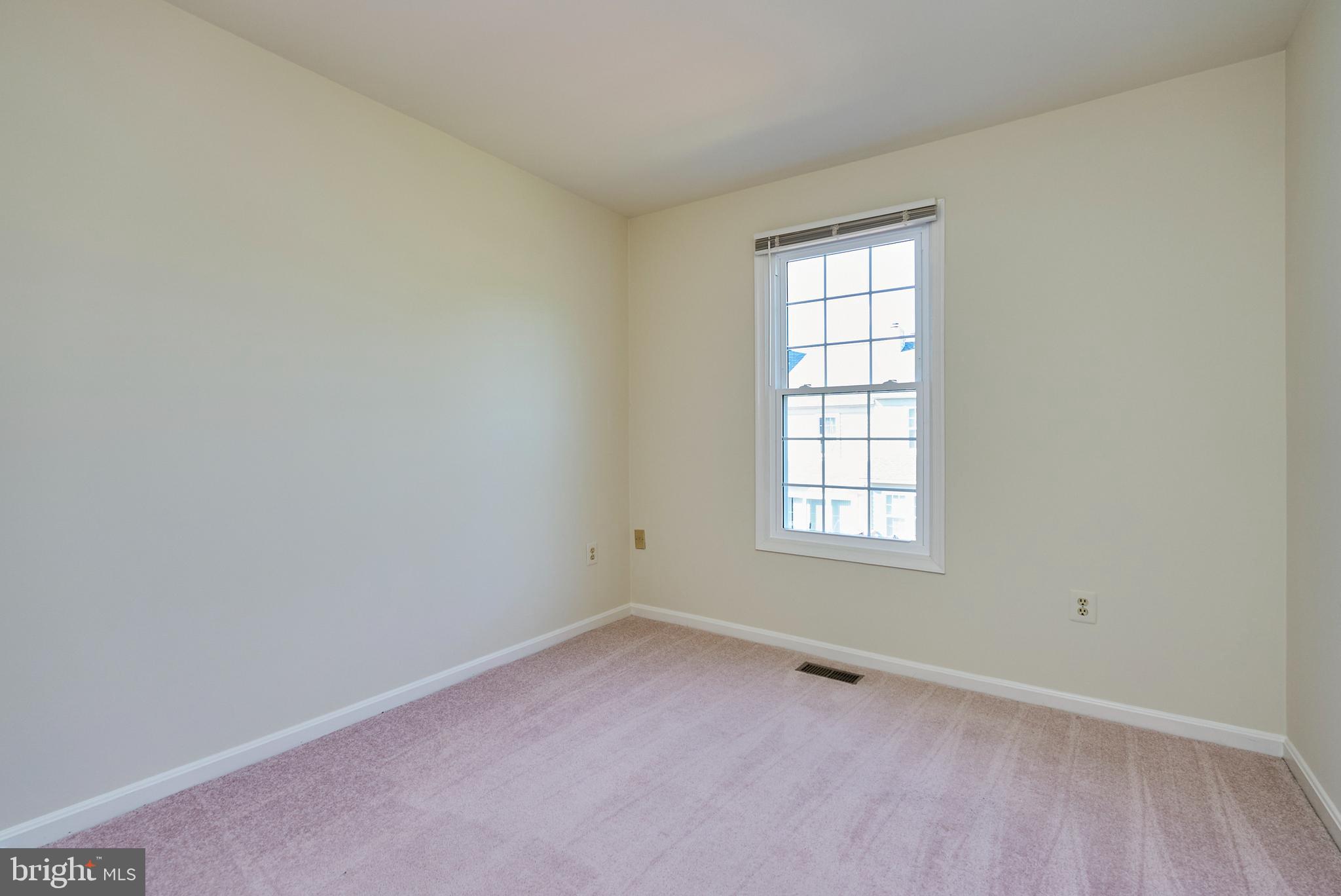 KINGSTOWNE - Residential