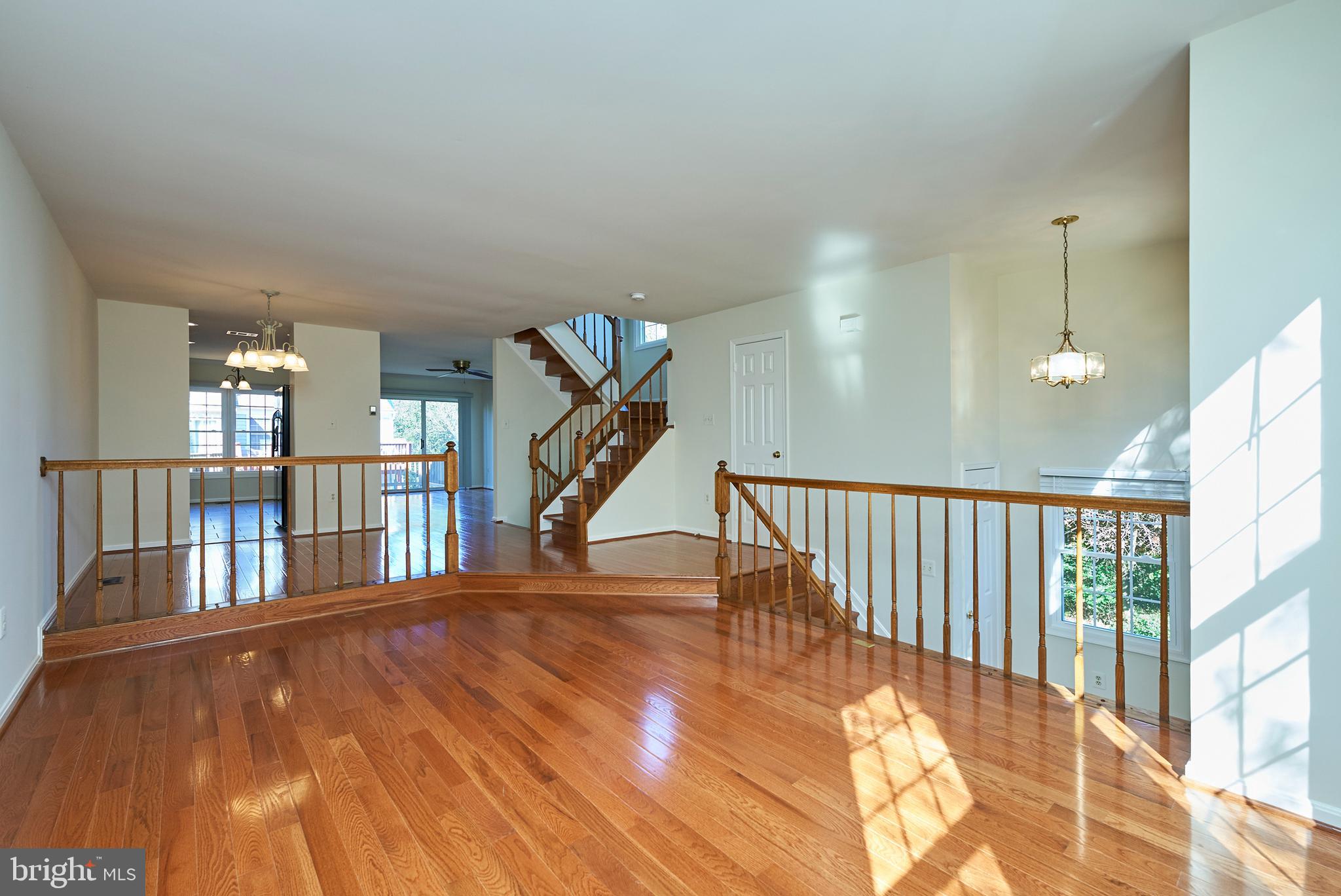 KINGSTOWNE - Residential