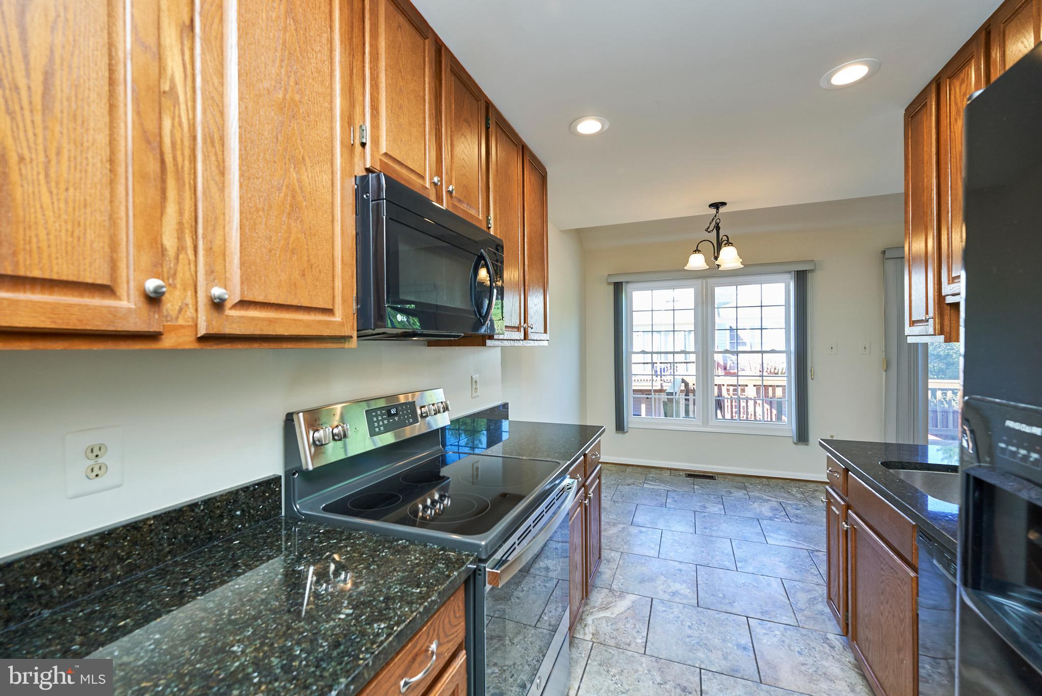 KINGSTOWNE - Residential