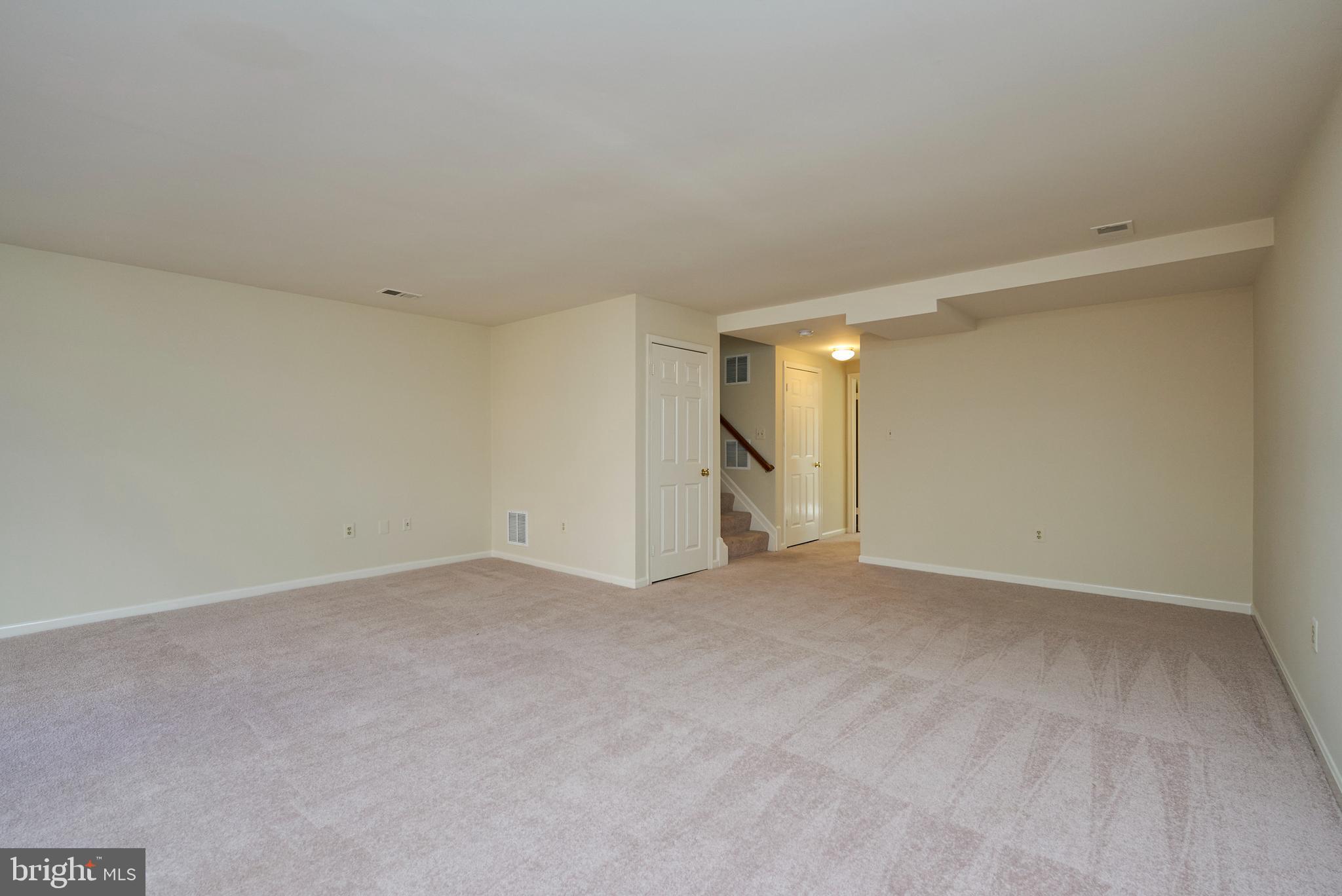 KINGSTOWNE - Residential