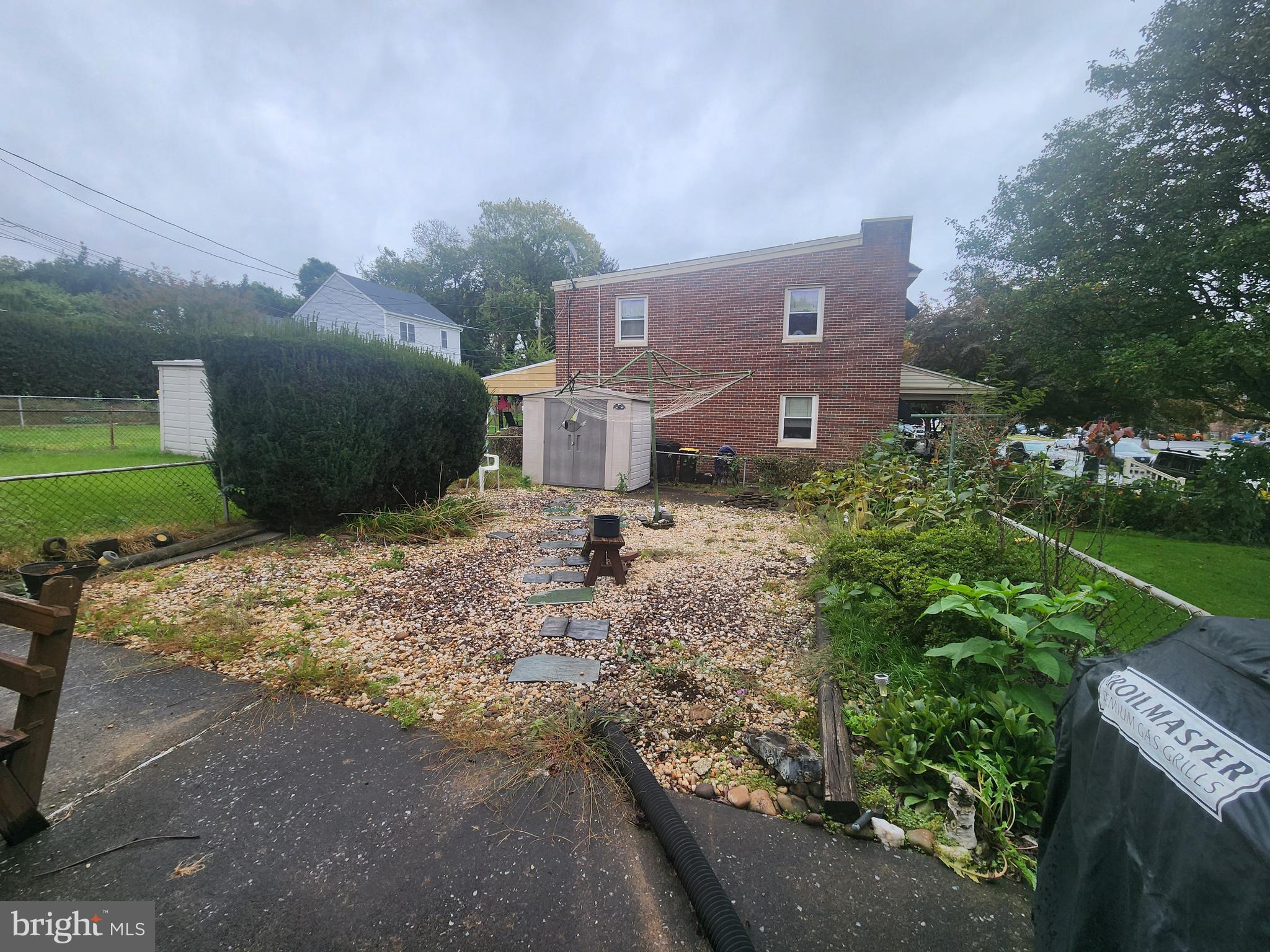 CABBAGE HILL - Residential