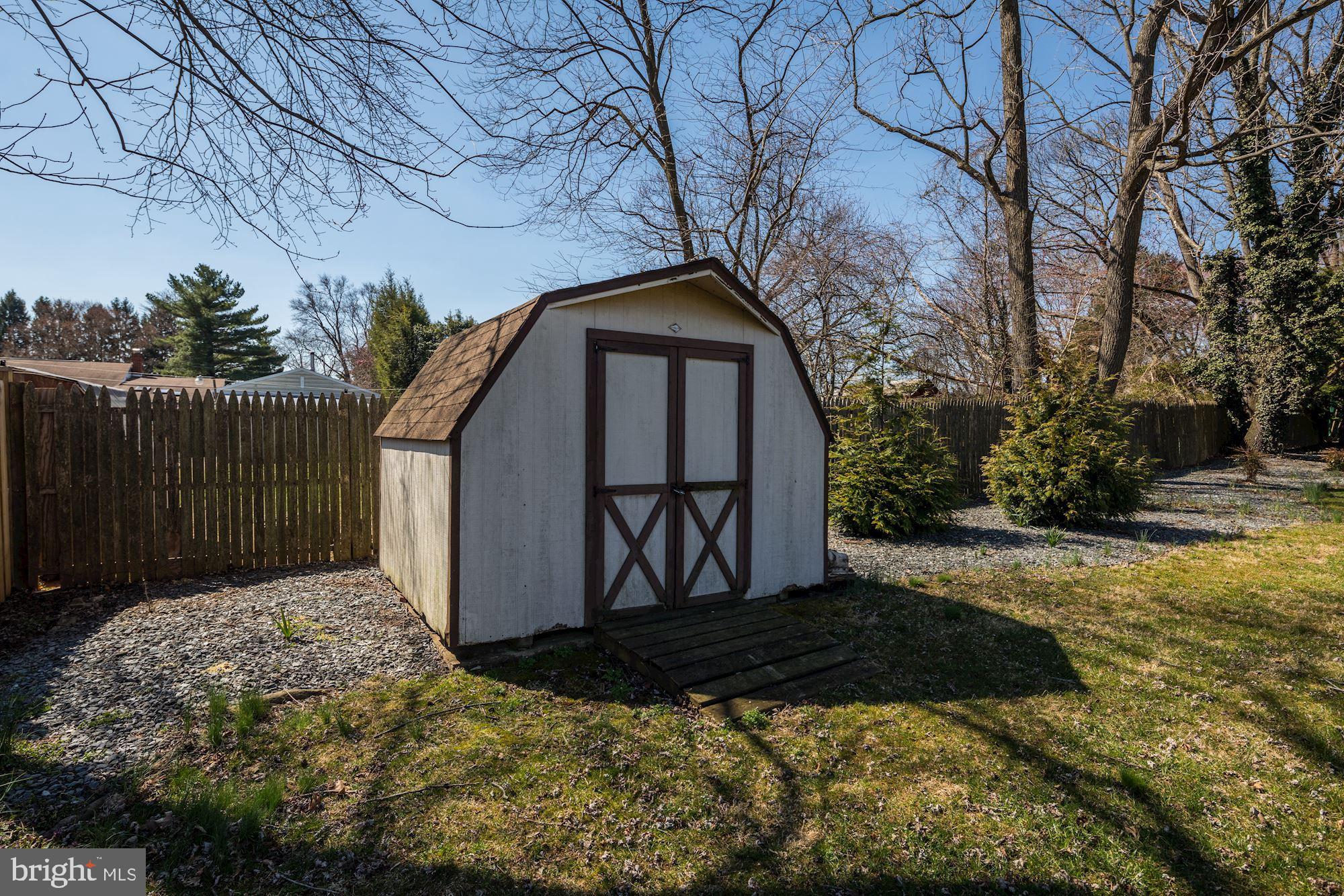 WOODCREST - Residential