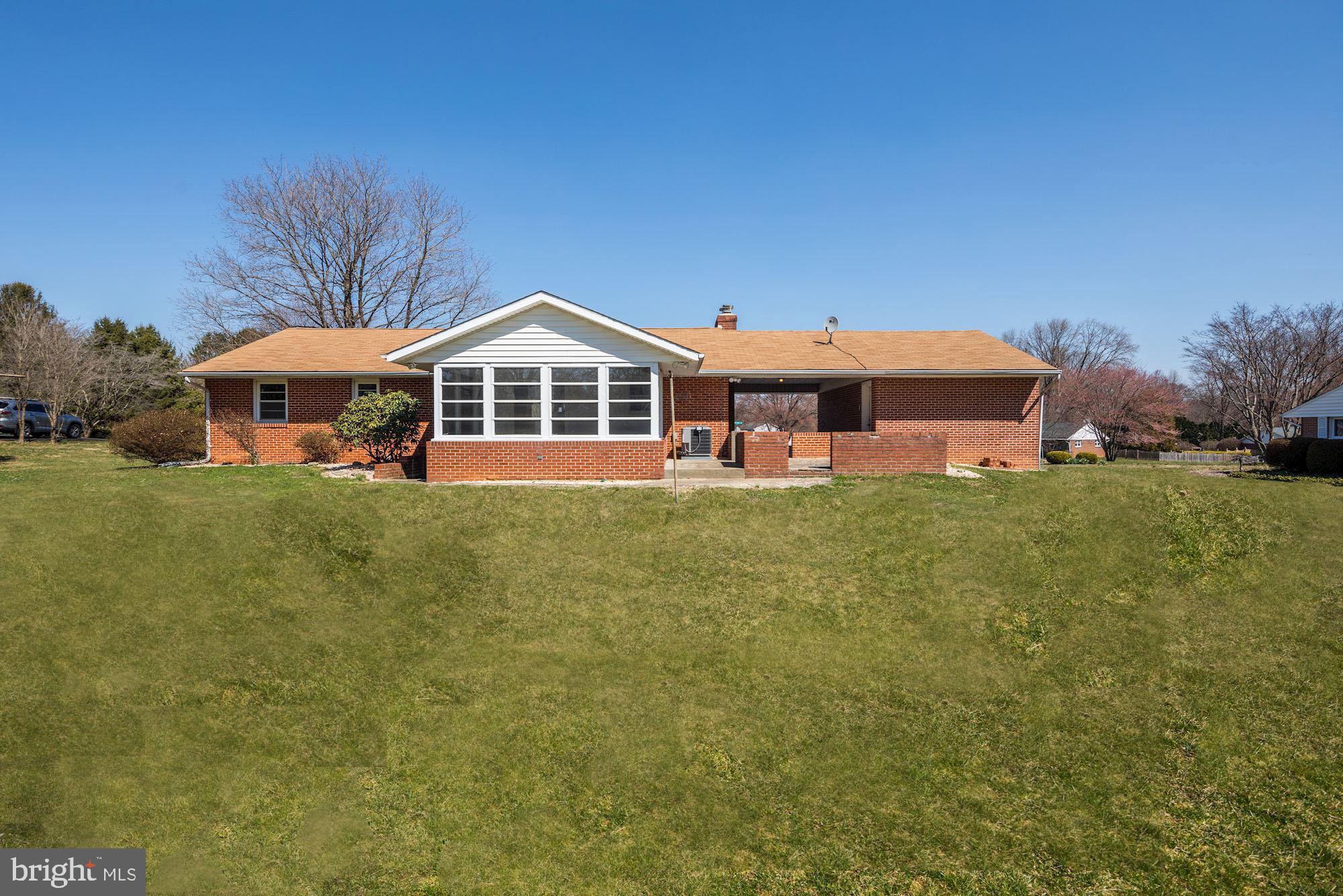 WOODCREST - Residential