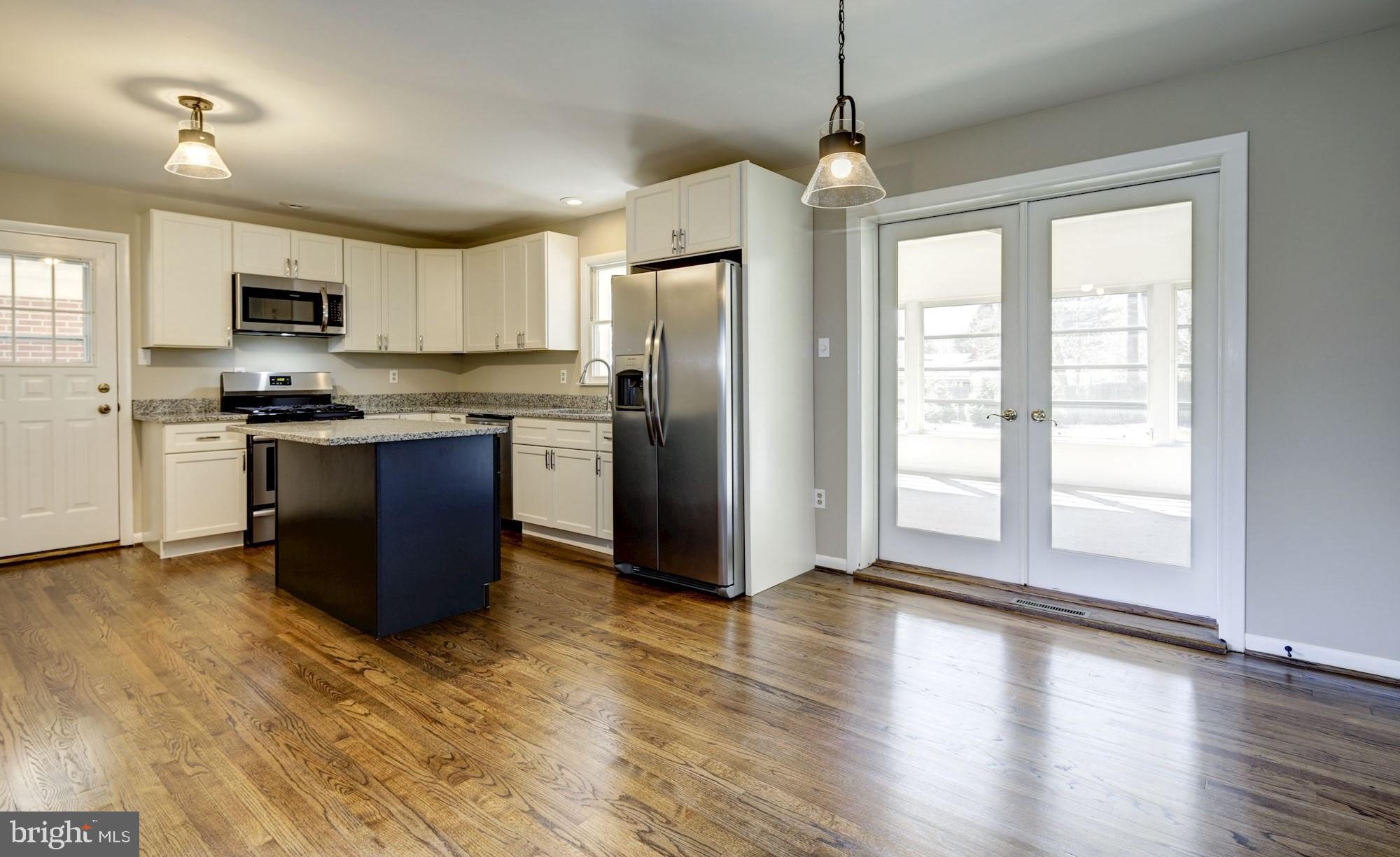 WOODCREST - Residential