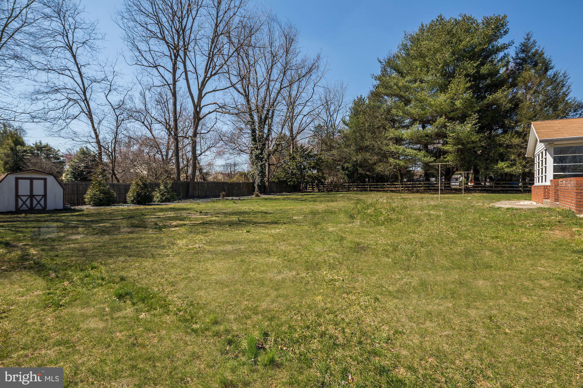 WOODCREST - Residential