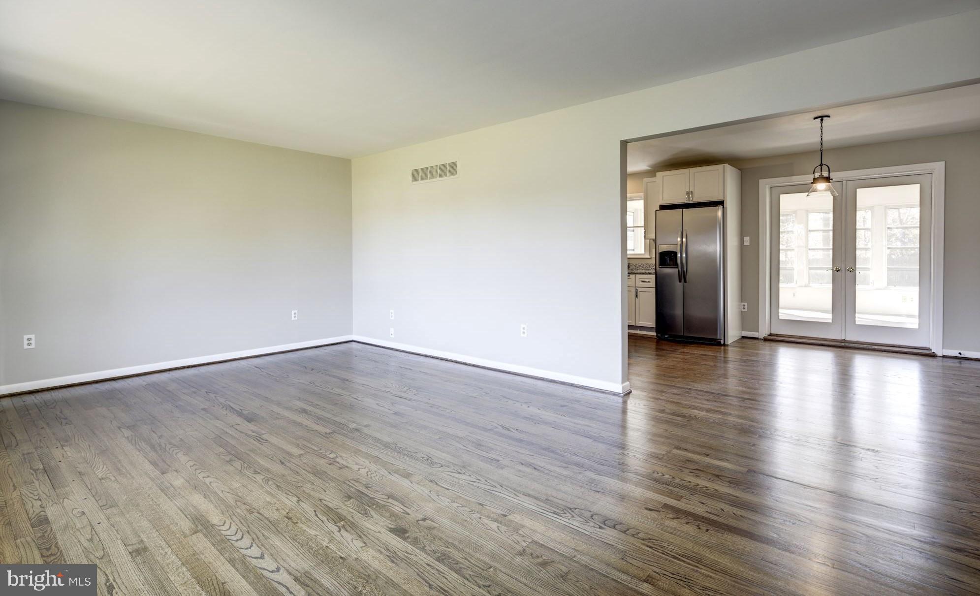 WOODCREST - Residential