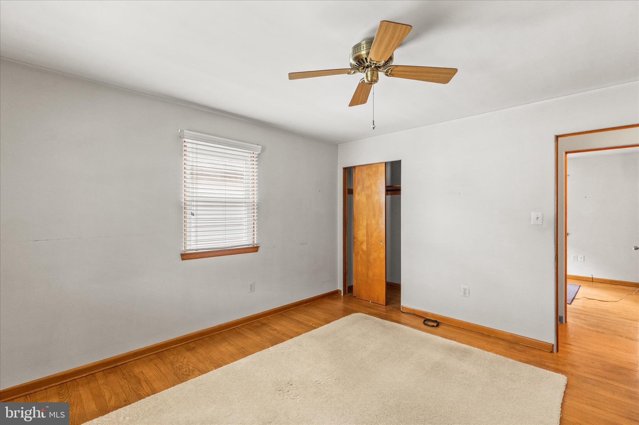 BAER AVE PLAYGROUND - Residential