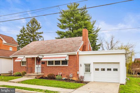 566 BAER AVENUE HANOVER PA 17331