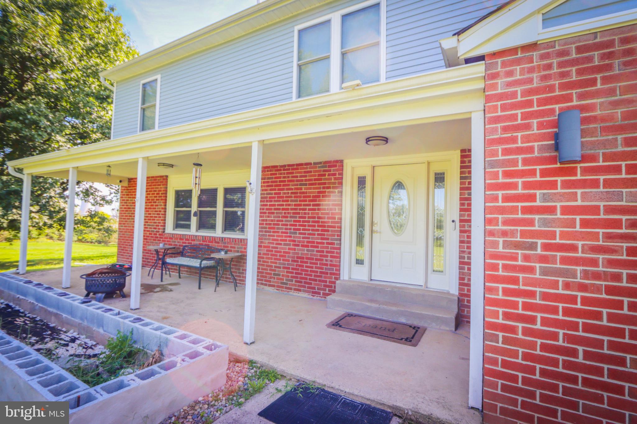 279 SCHOOLHOUSE ROAD